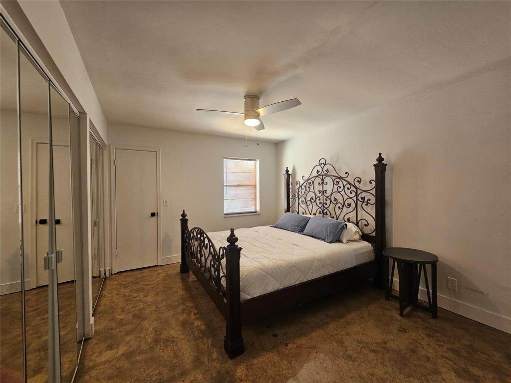 CENTRE HILL COURTS CONDO - Residential