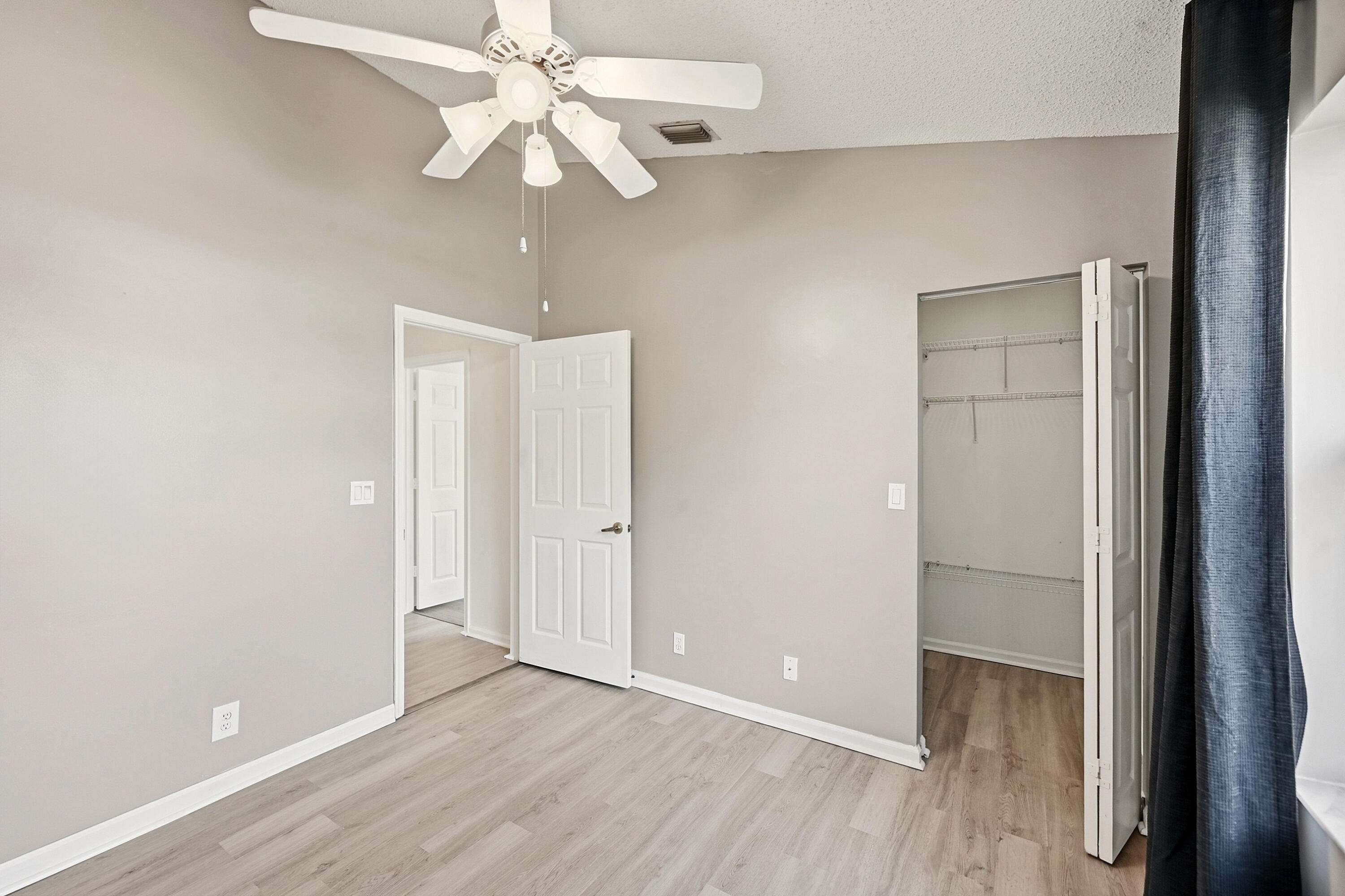 Wellington Lakes - Residential Lease