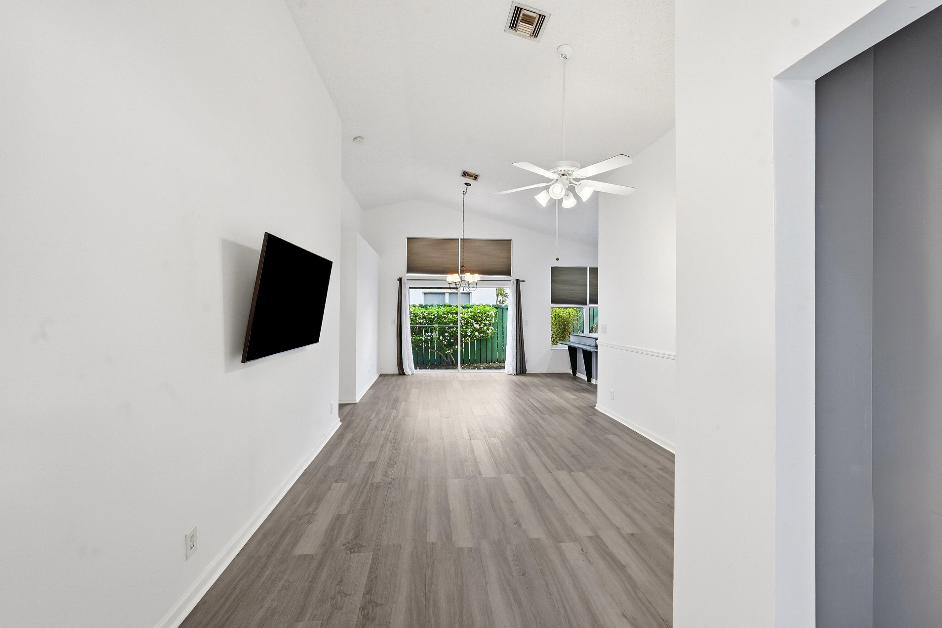 Wellington Lakes - Residential Lease