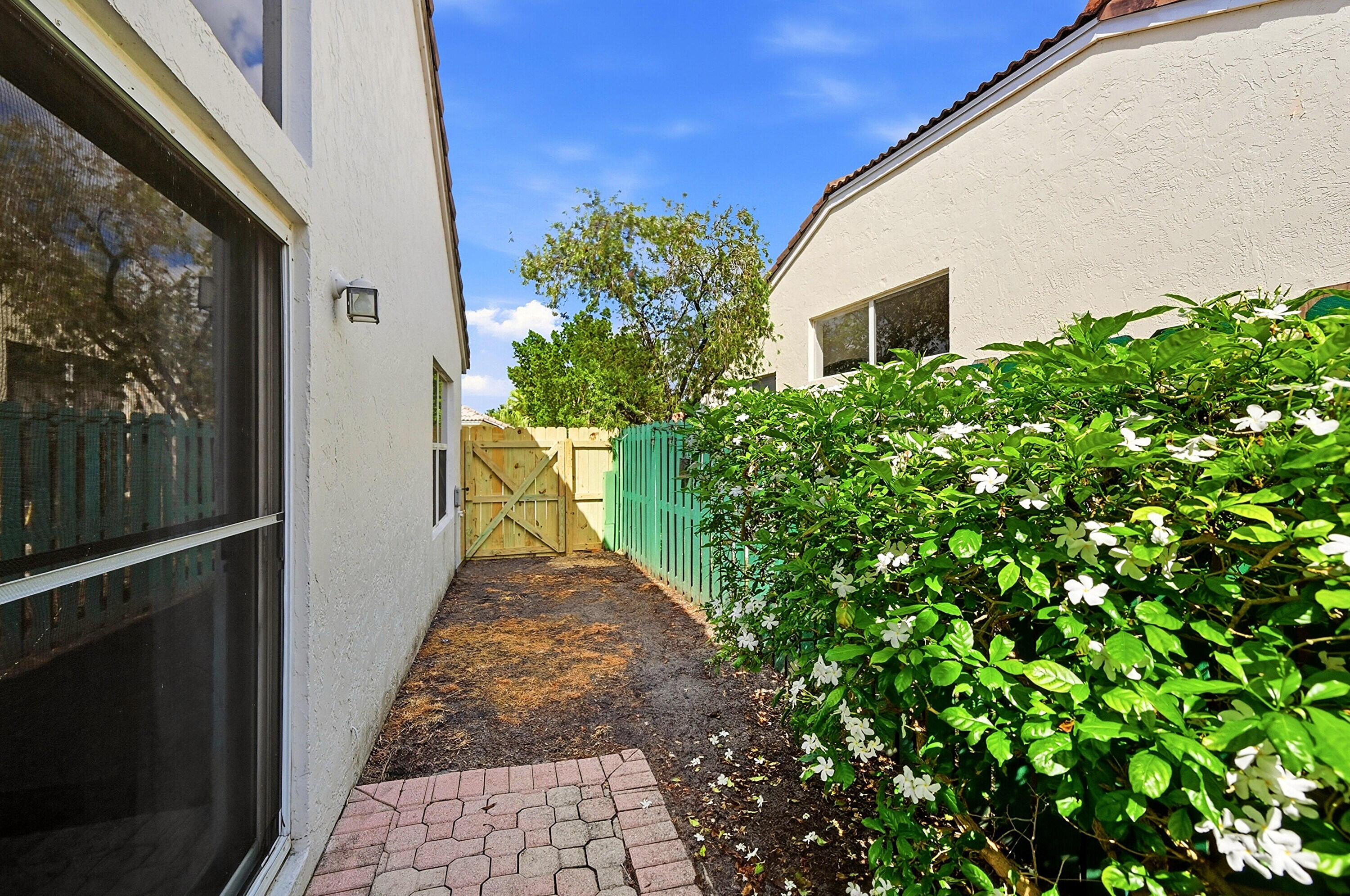 Wellington Lakes - Residential Lease
