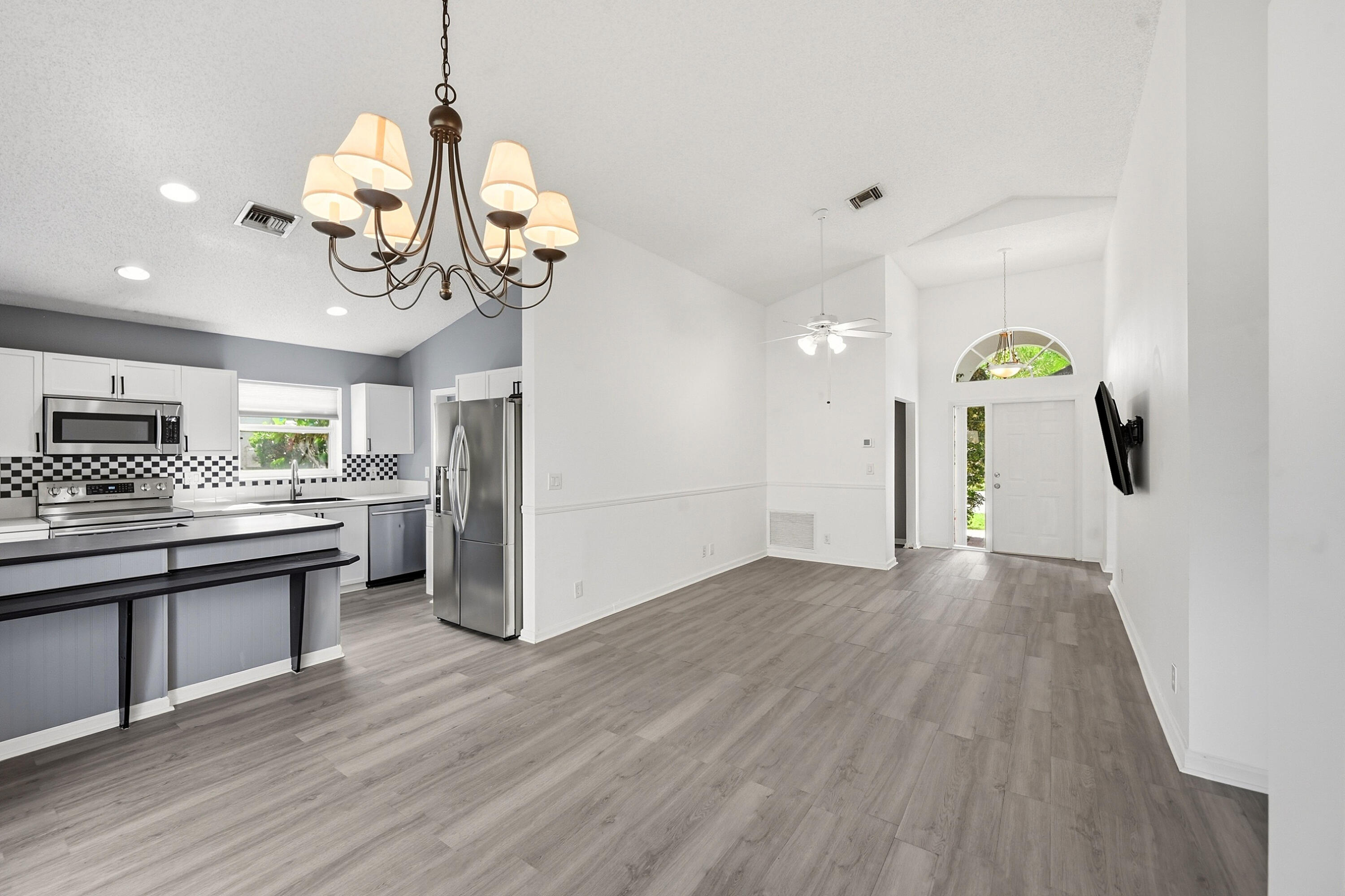 Wellington Lakes - Residential Lease