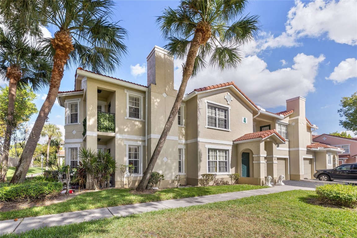 THE BELMONT AT NORTH LAUD - Residential