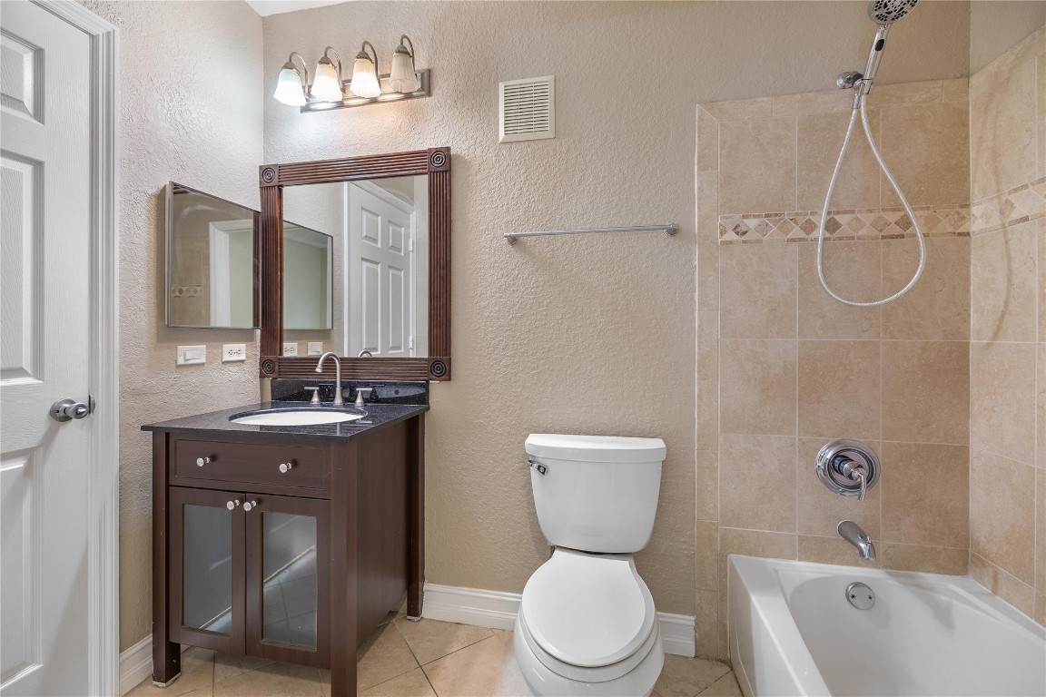 THE BELMONT AT NORTH LAUD - Residential