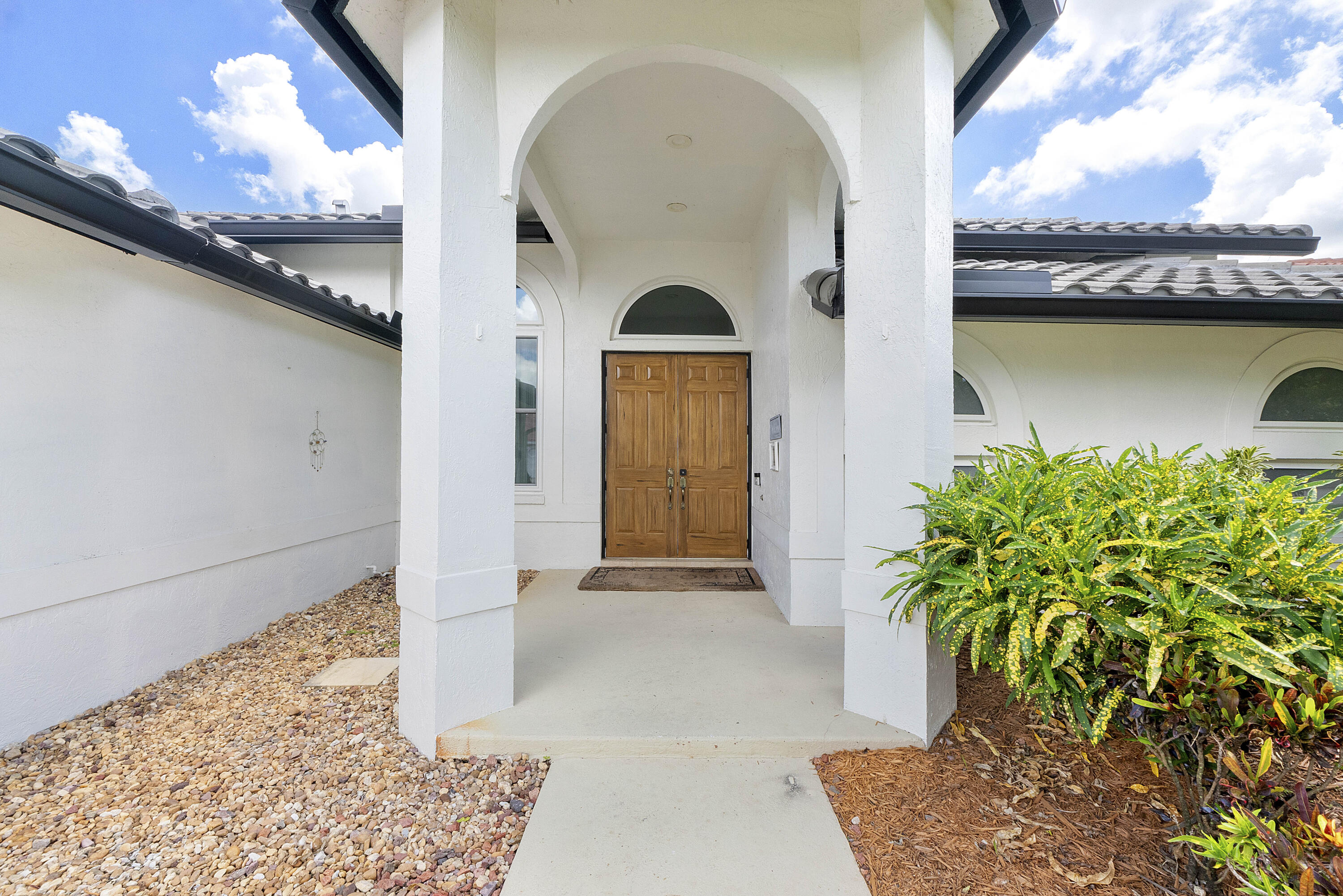 KENSINGTON - Residential Lease