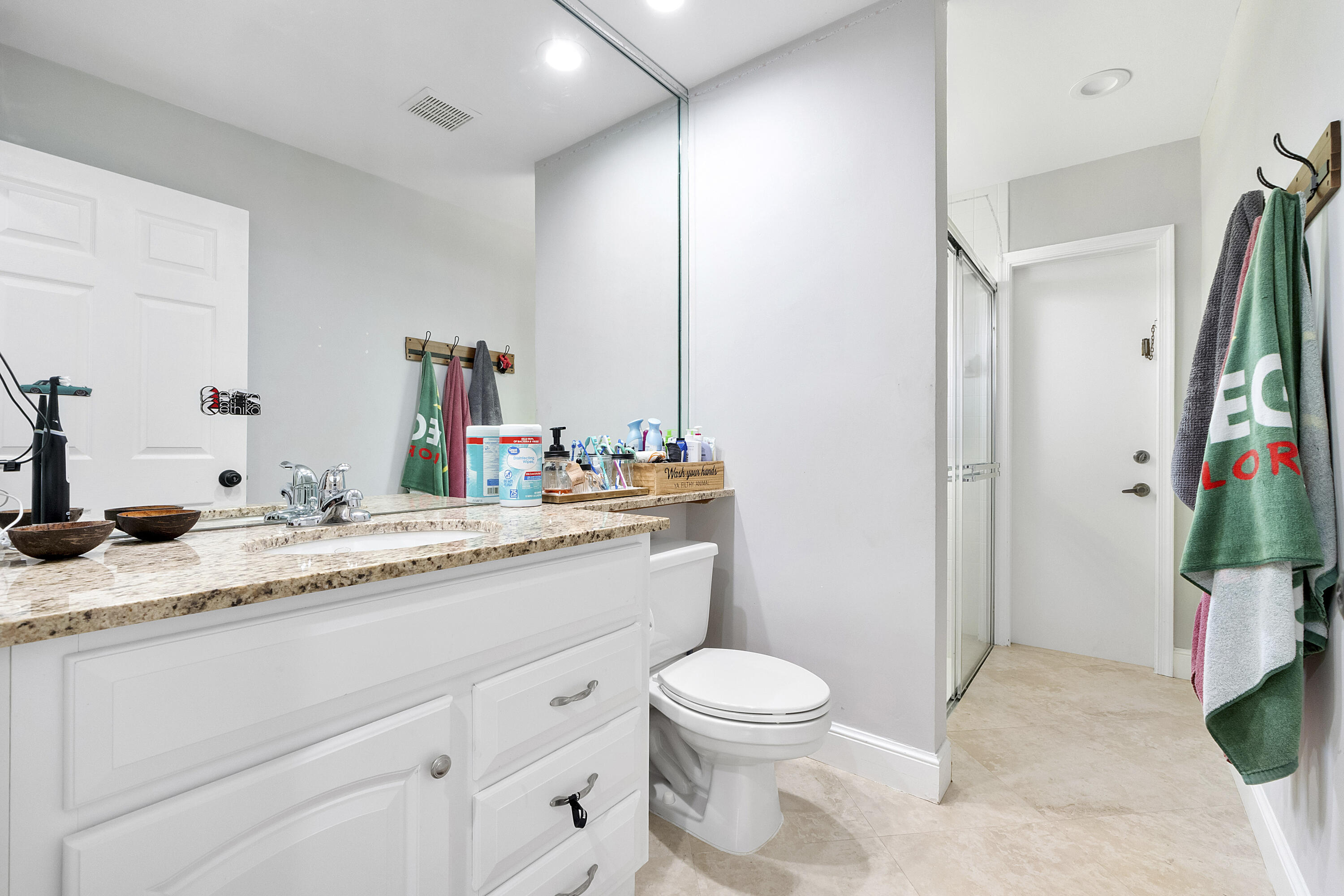 KENSINGTON - Residential Lease