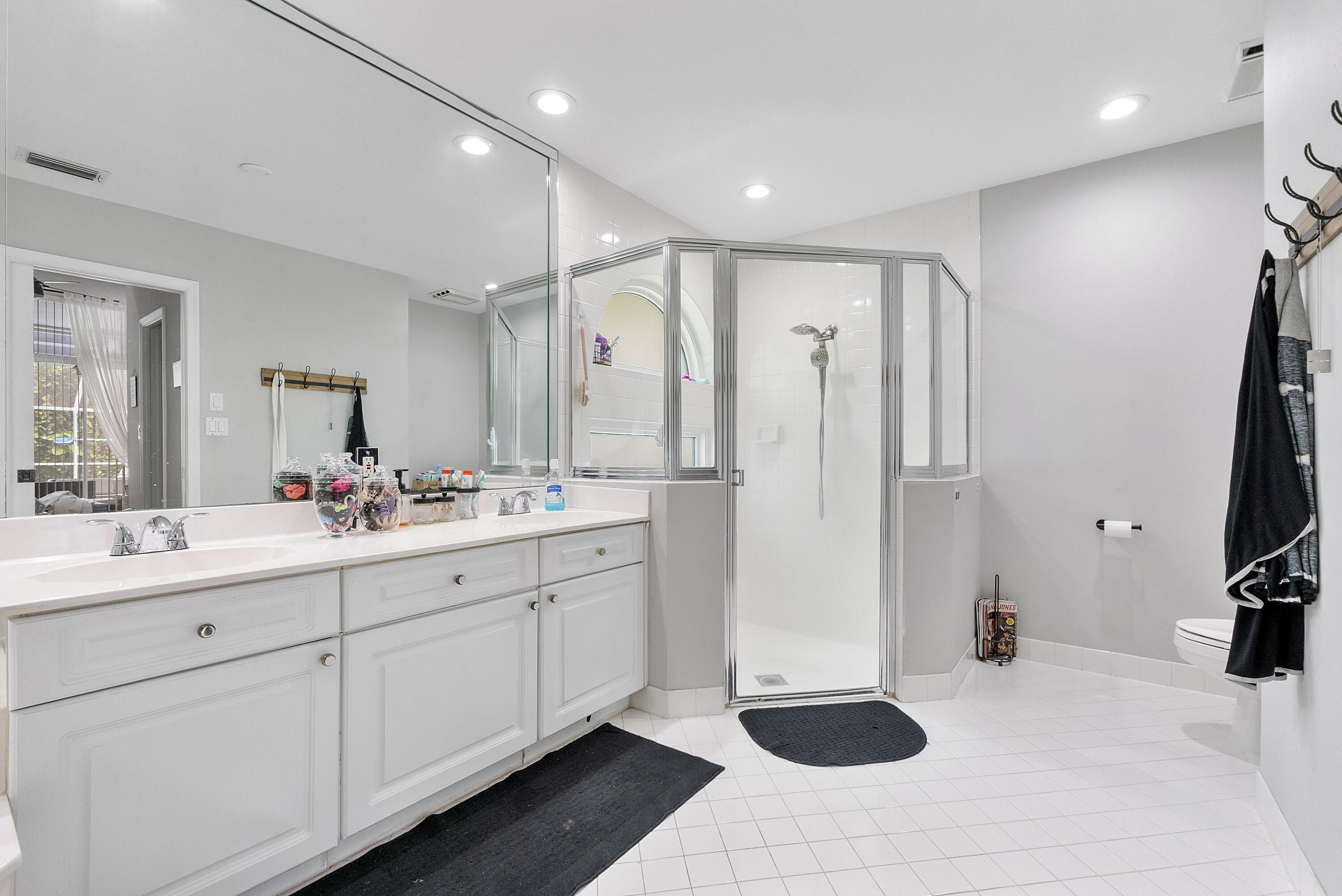 KENSINGTON - Residential Lease