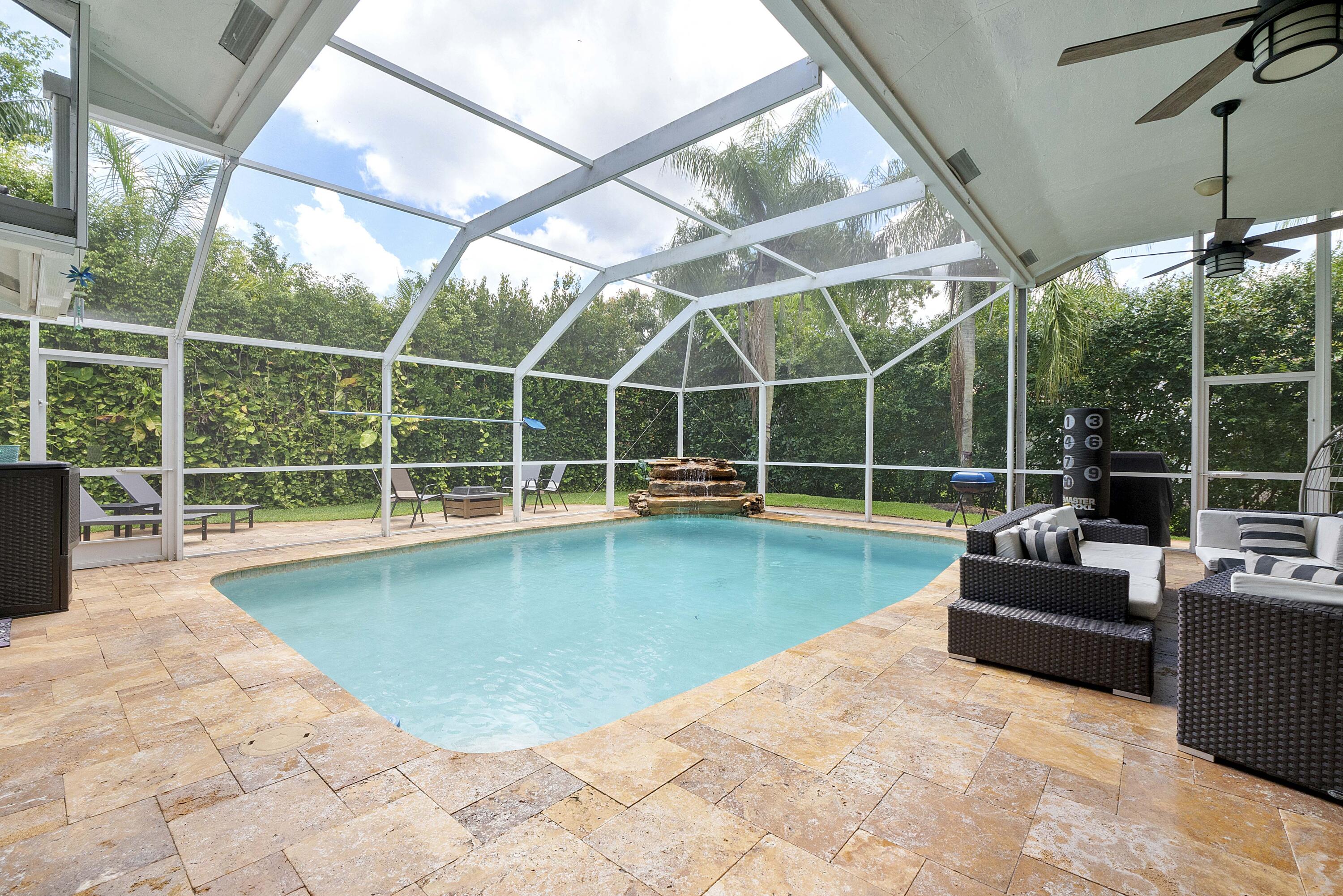 KENSINGTON - Residential Lease