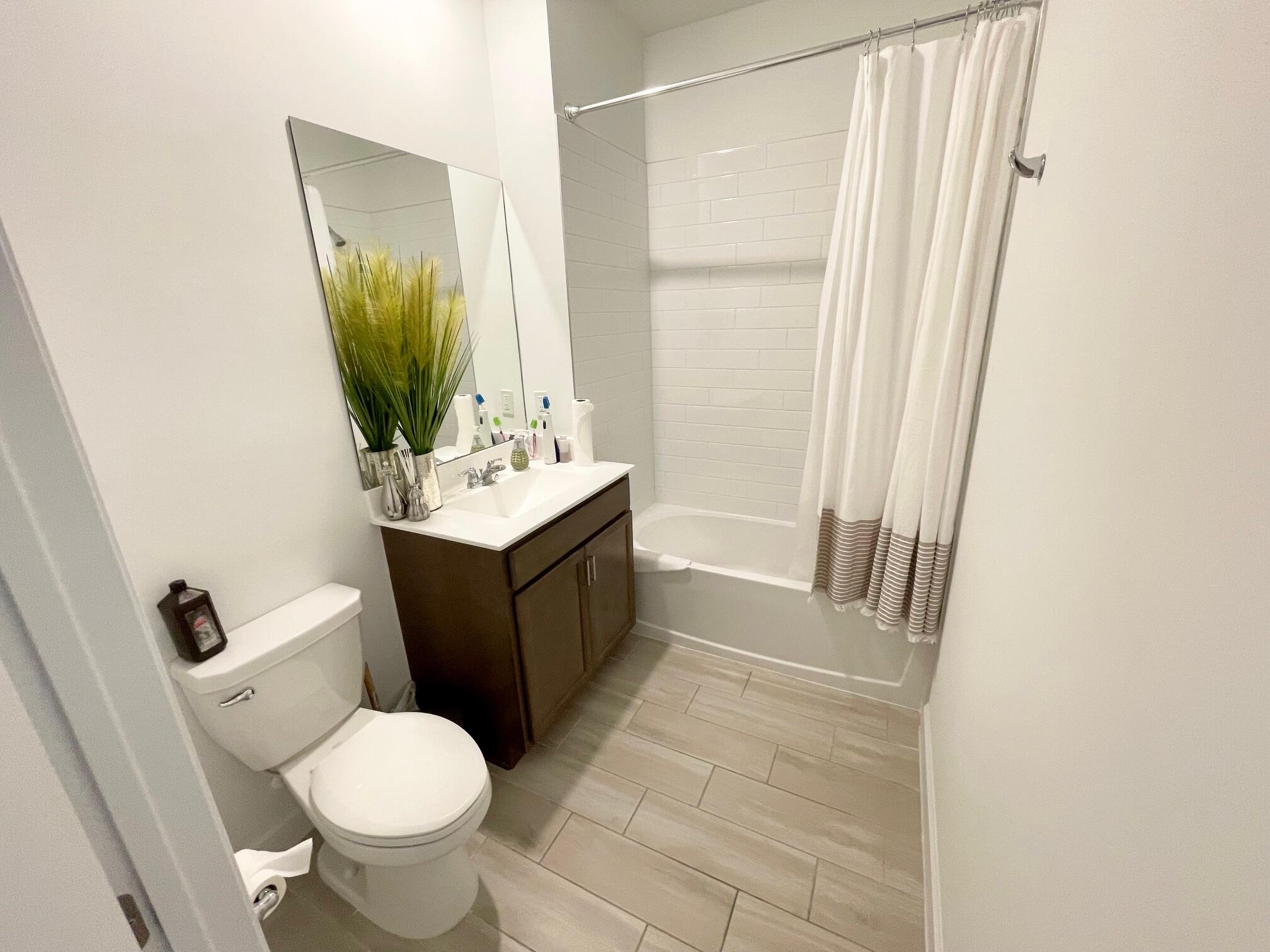 DELRAY TRAILS AT VILLA DELRAY PUD - Residential