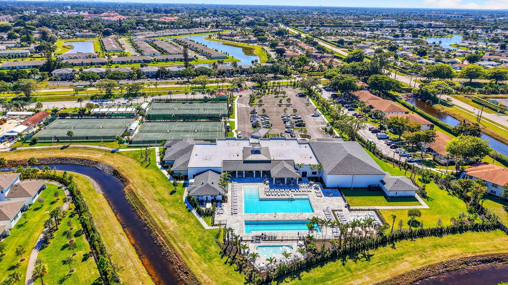 DELRAY TRAILS AT VILLA DELRAY PUD - Residential