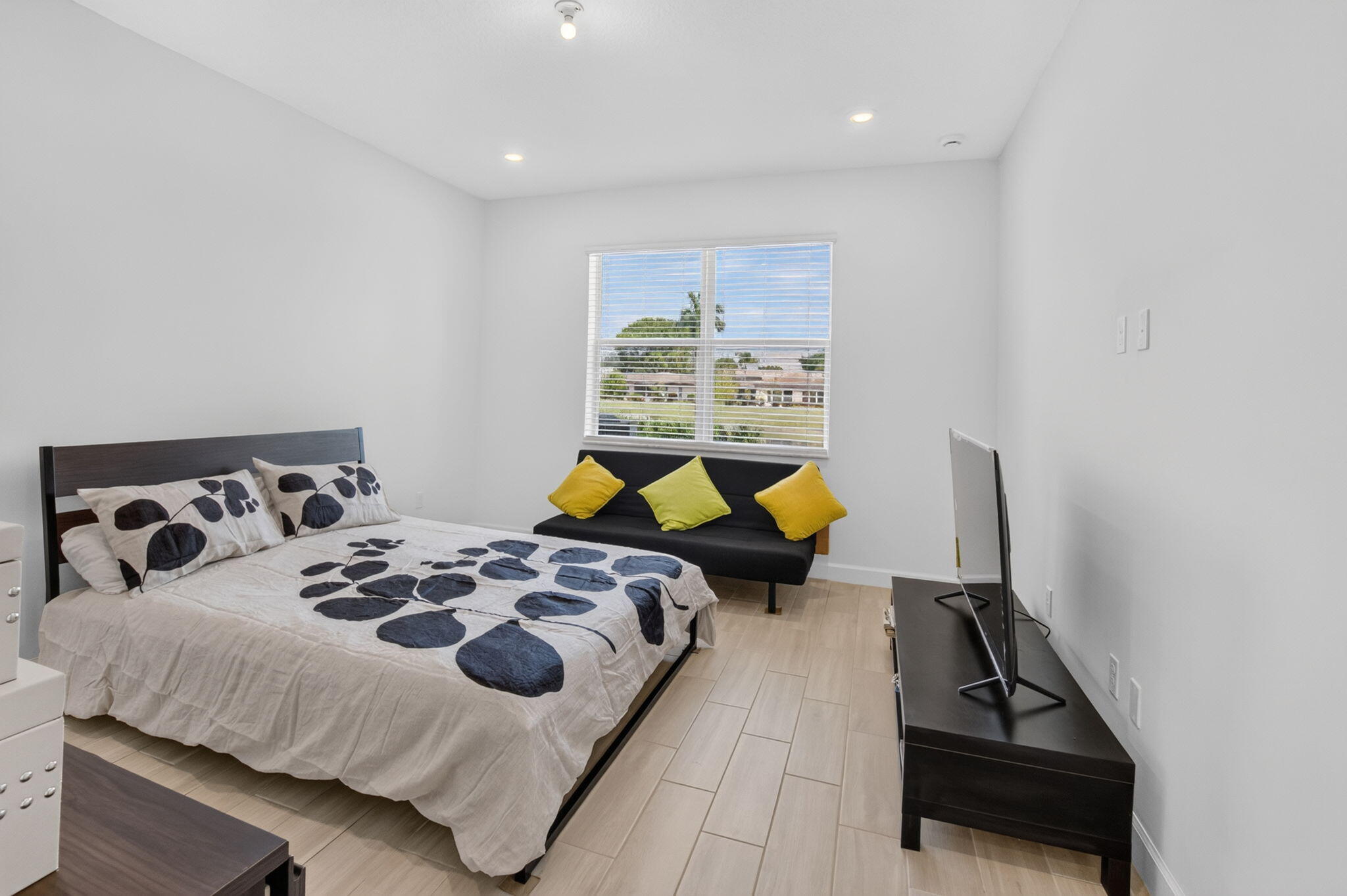 DELRAY TRAILS AT VILLA DELRAY PUD - Residential
