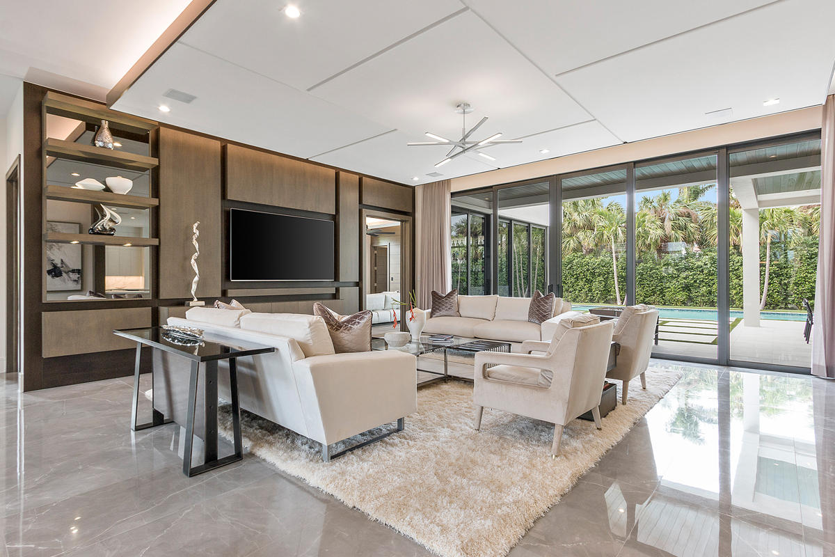 Royal Palm Yacht & Country Club - Residential