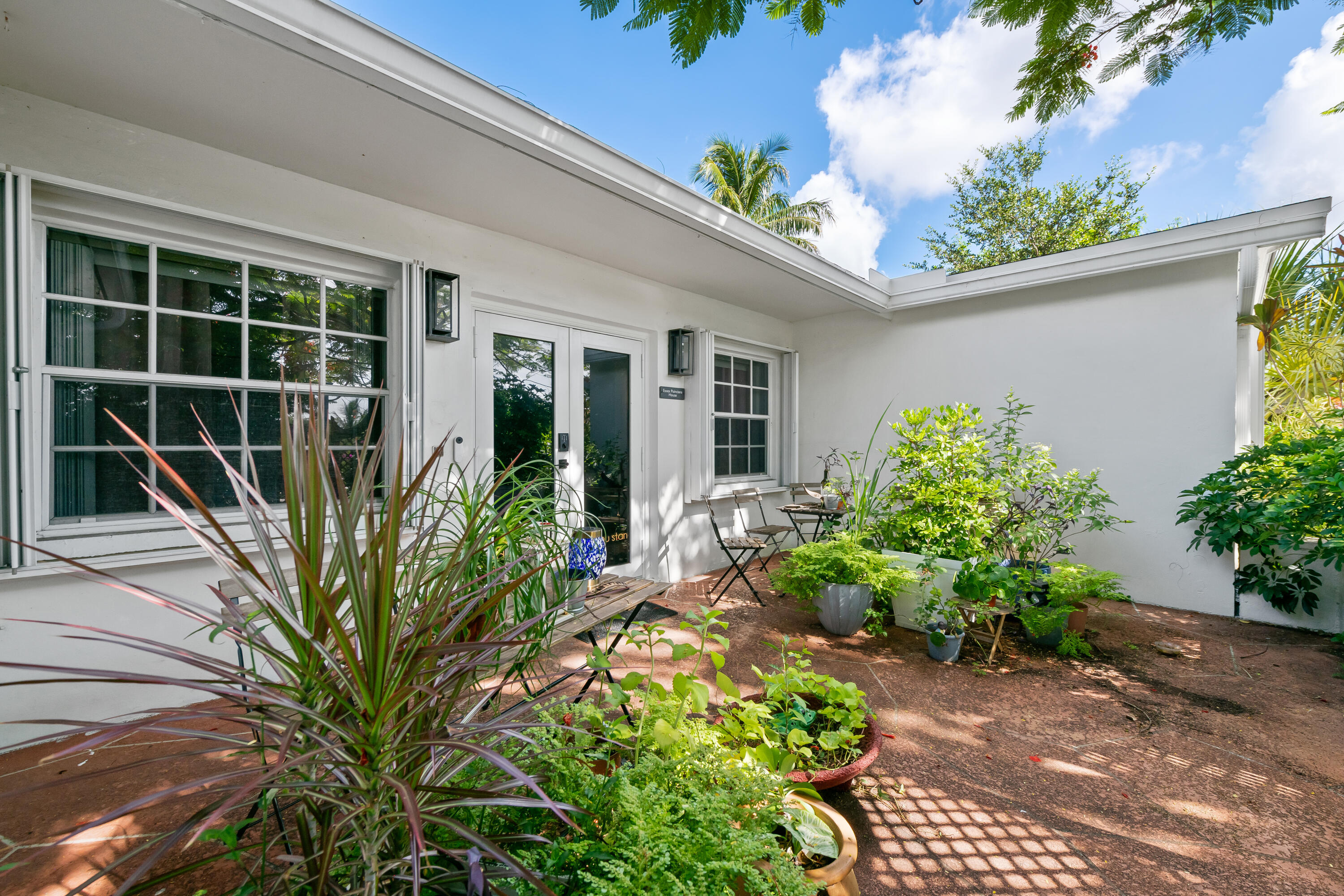 OAKLAND ESTATES SEC EIGHT - Residential
