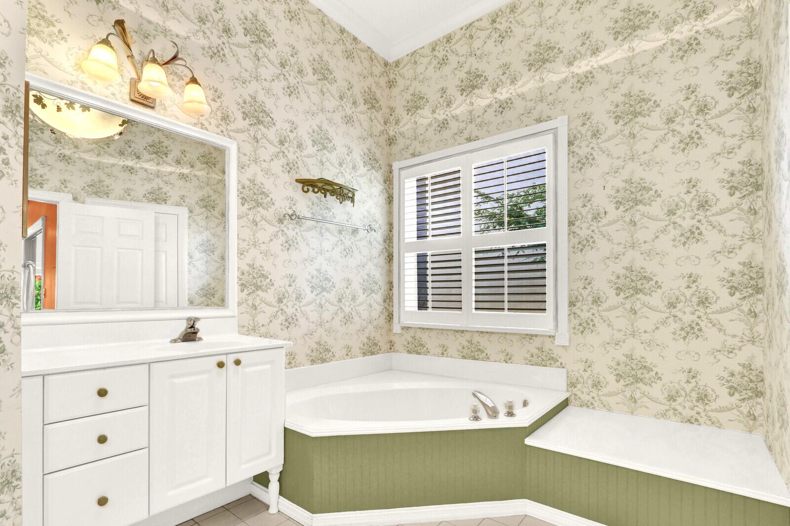 LAKES OF LAGUNA - Residential