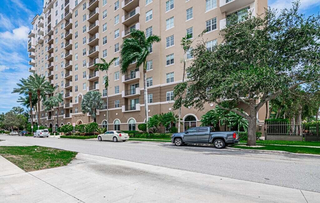 MONTECITO PALM BEACH CONDO - Residential Lease