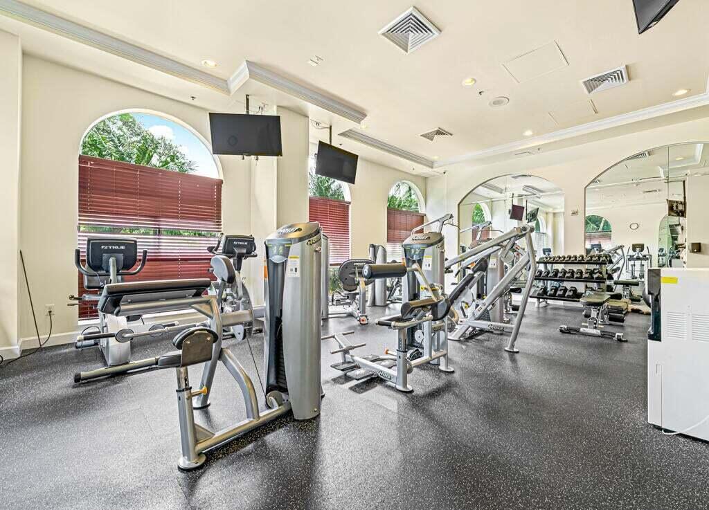 MONTECITO PALM BEACH CONDO - Residential Lease