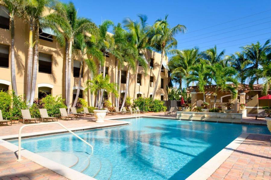 MONTECITO PALM BEACH CONDO - Residential Lease