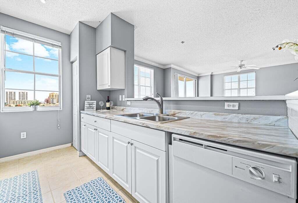 MONTECITO PALM BEACH CONDO - Residential Lease
