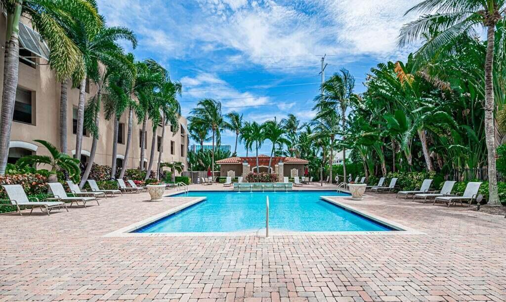 MONTECITO PALM BEACH CONDO - Residential Lease