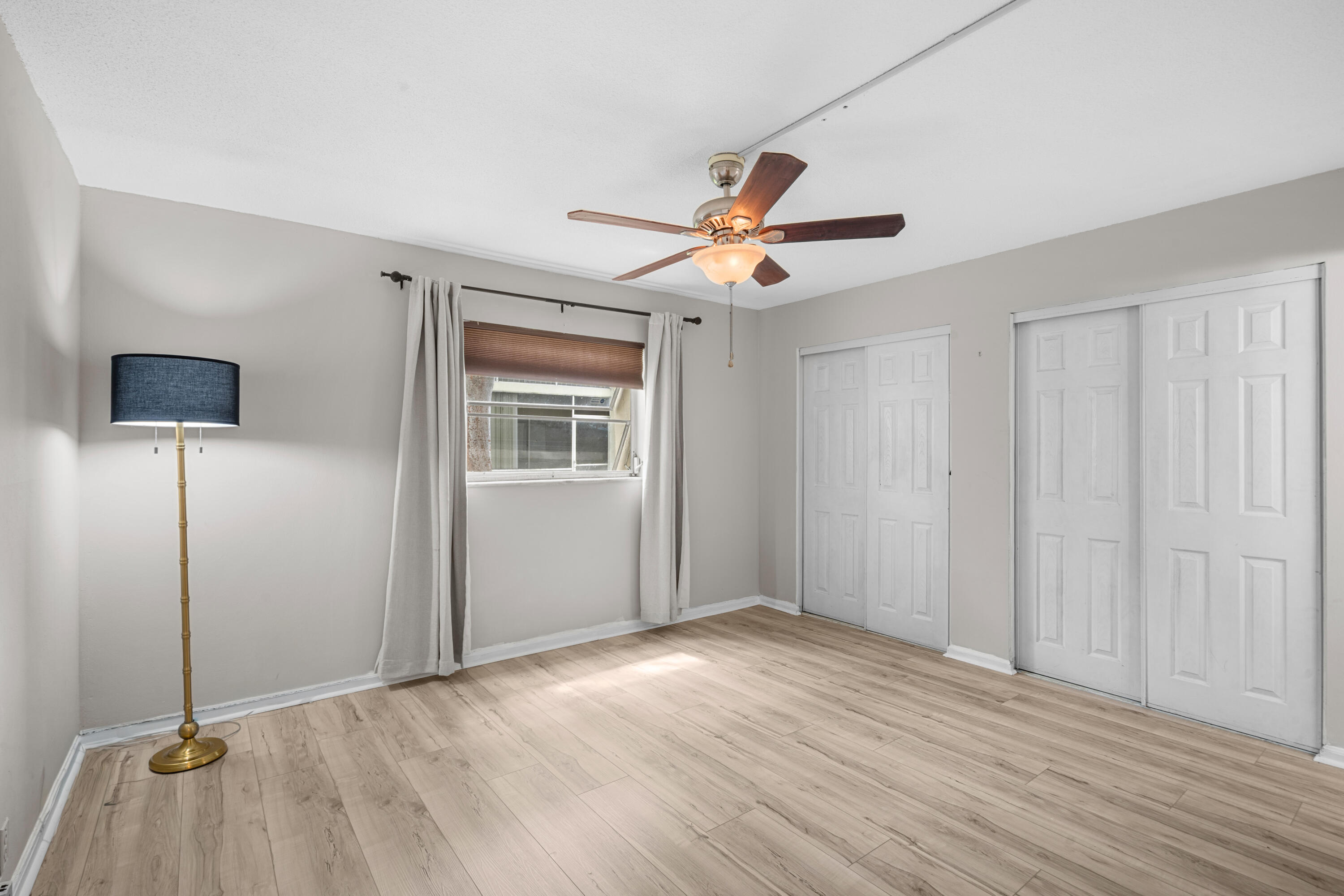 DEERFIELD PINES CONDO - Residential