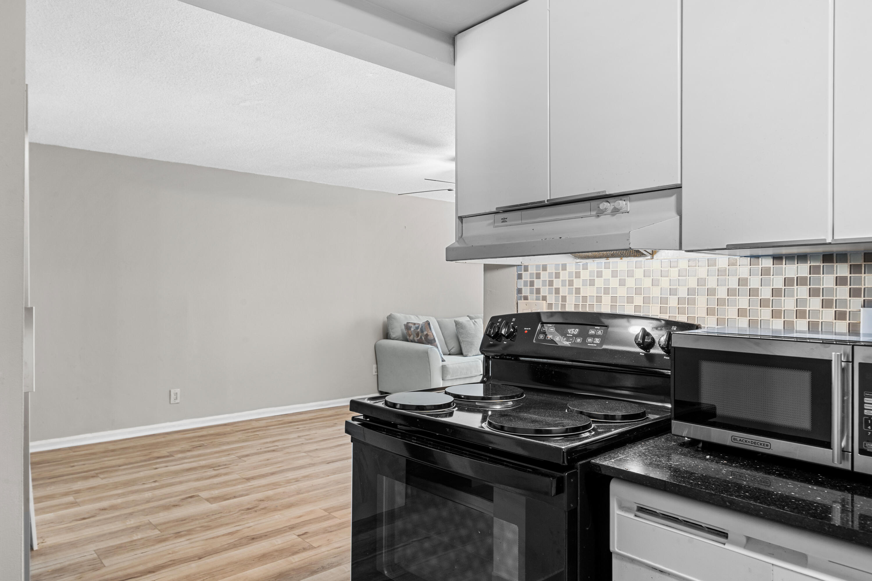 DEERFIELD PINES CONDO - Residential