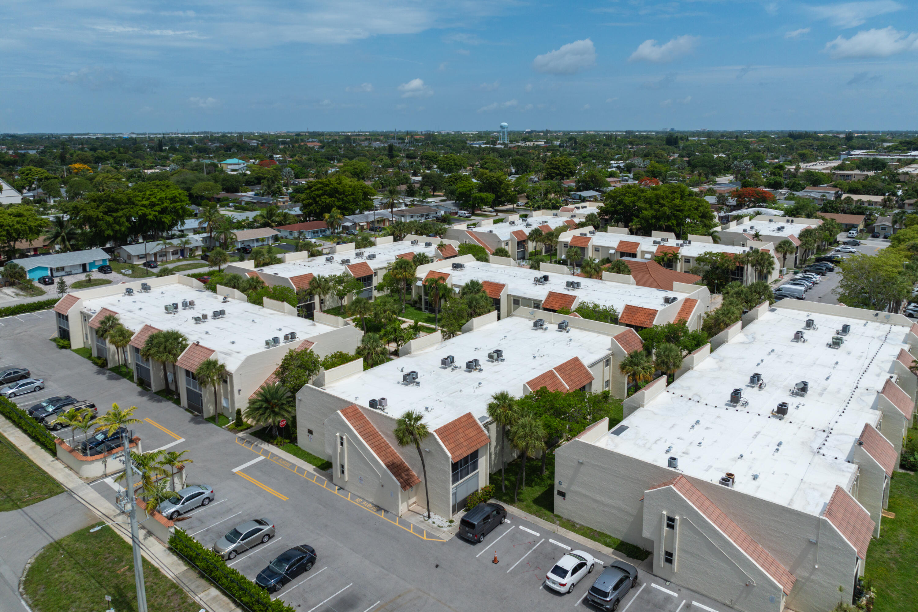 DEERFIELD PINES CONDO - Residential