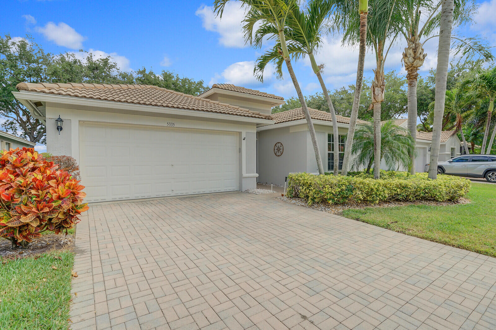TUSCANY BAY - Residential Lease