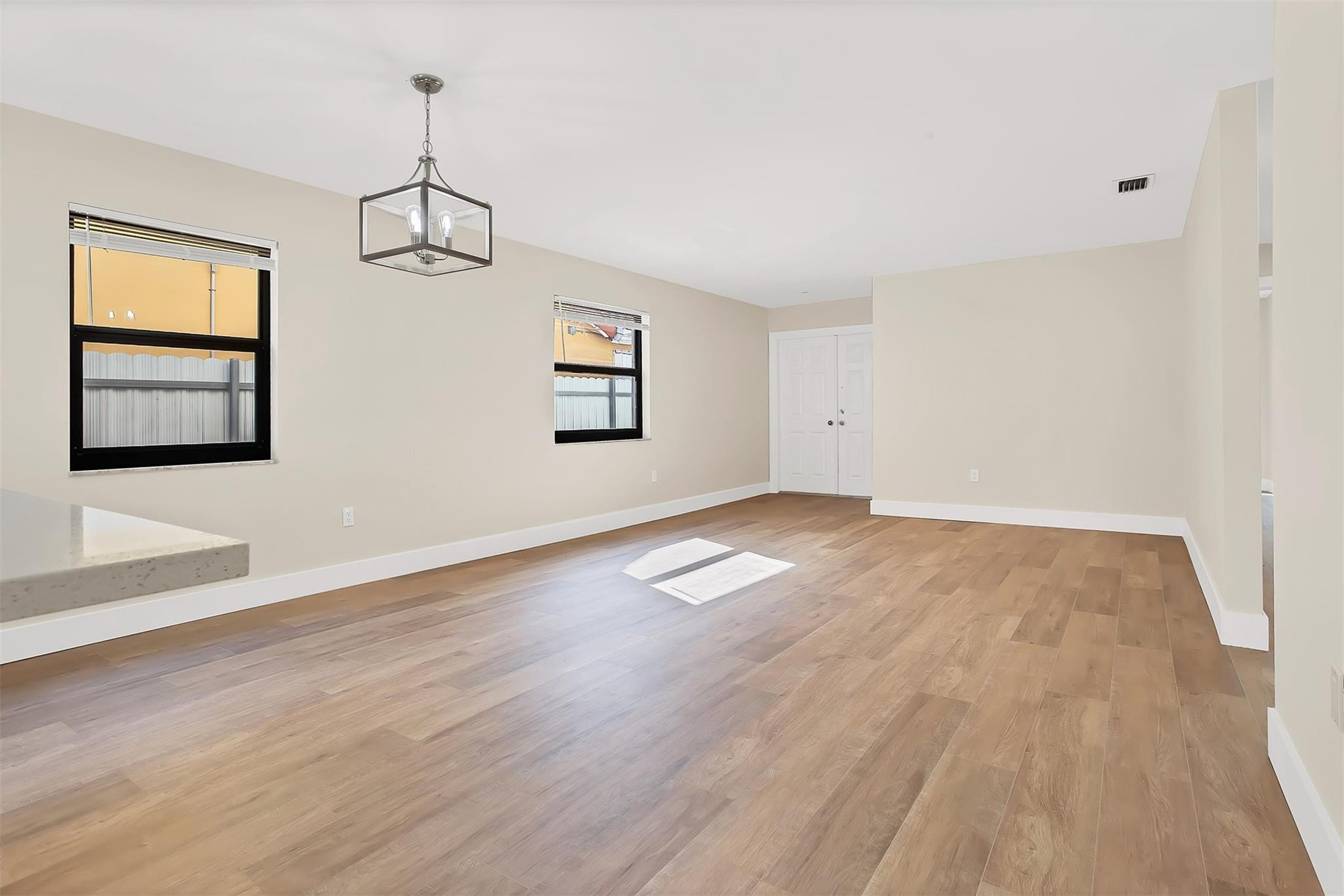 W FLAGLER PK - Residential Lease