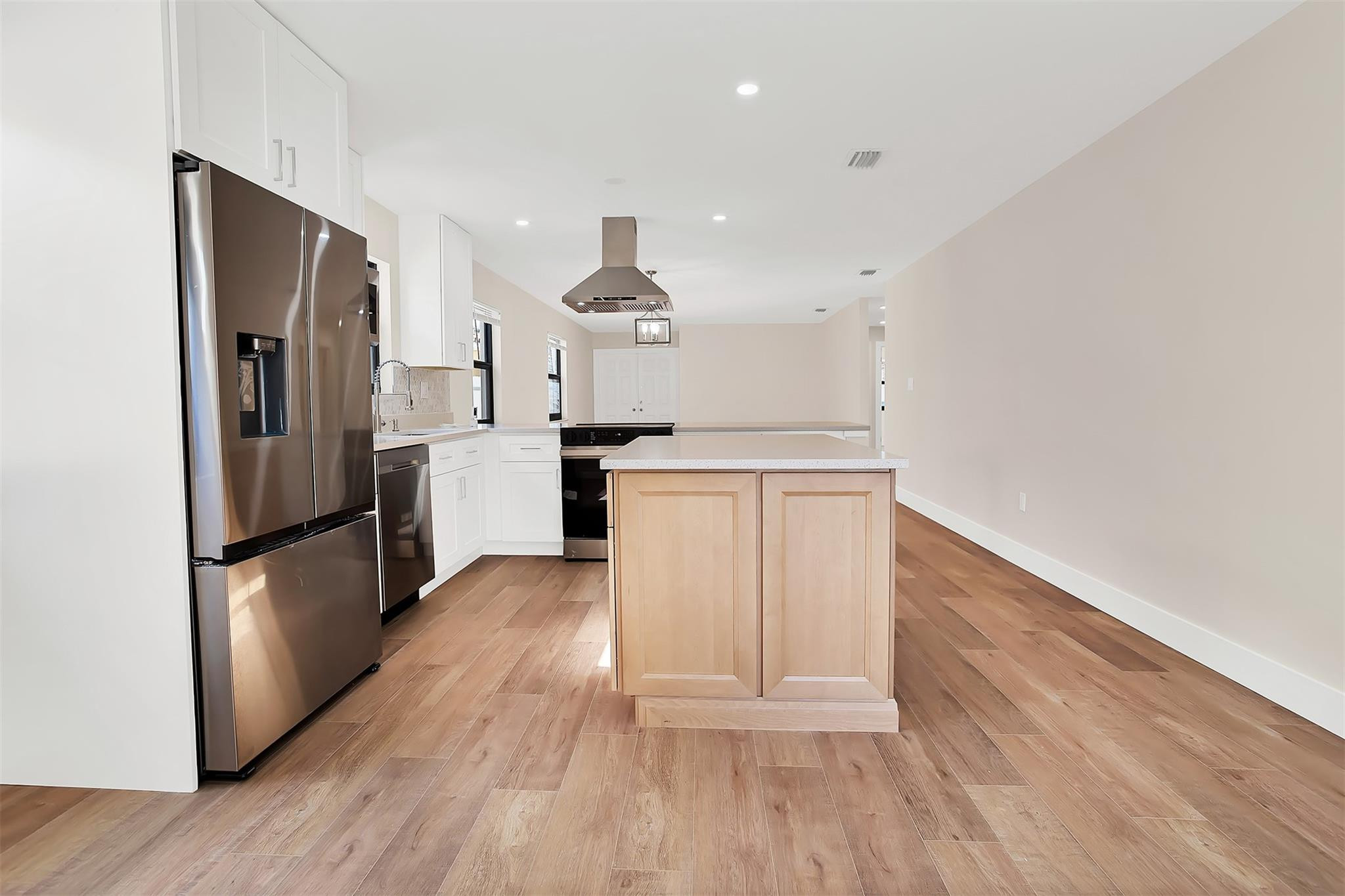 W FLAGLER PK - Residential Lease