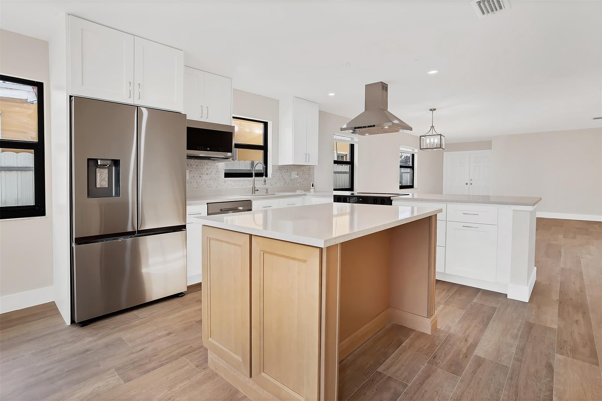 W FLAGLER PK - Residential Lease