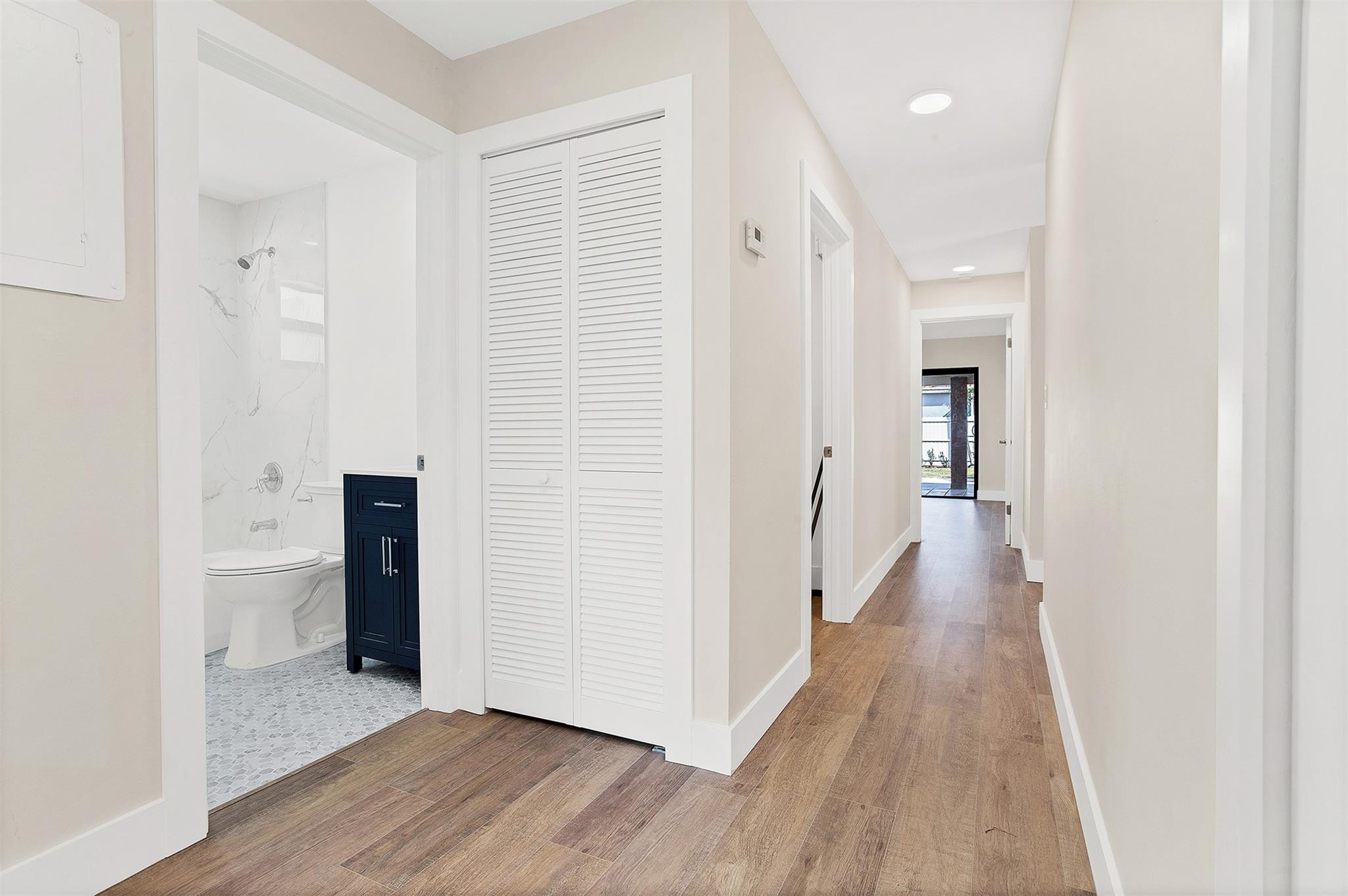 W FLAGLER PK - Residential Lease