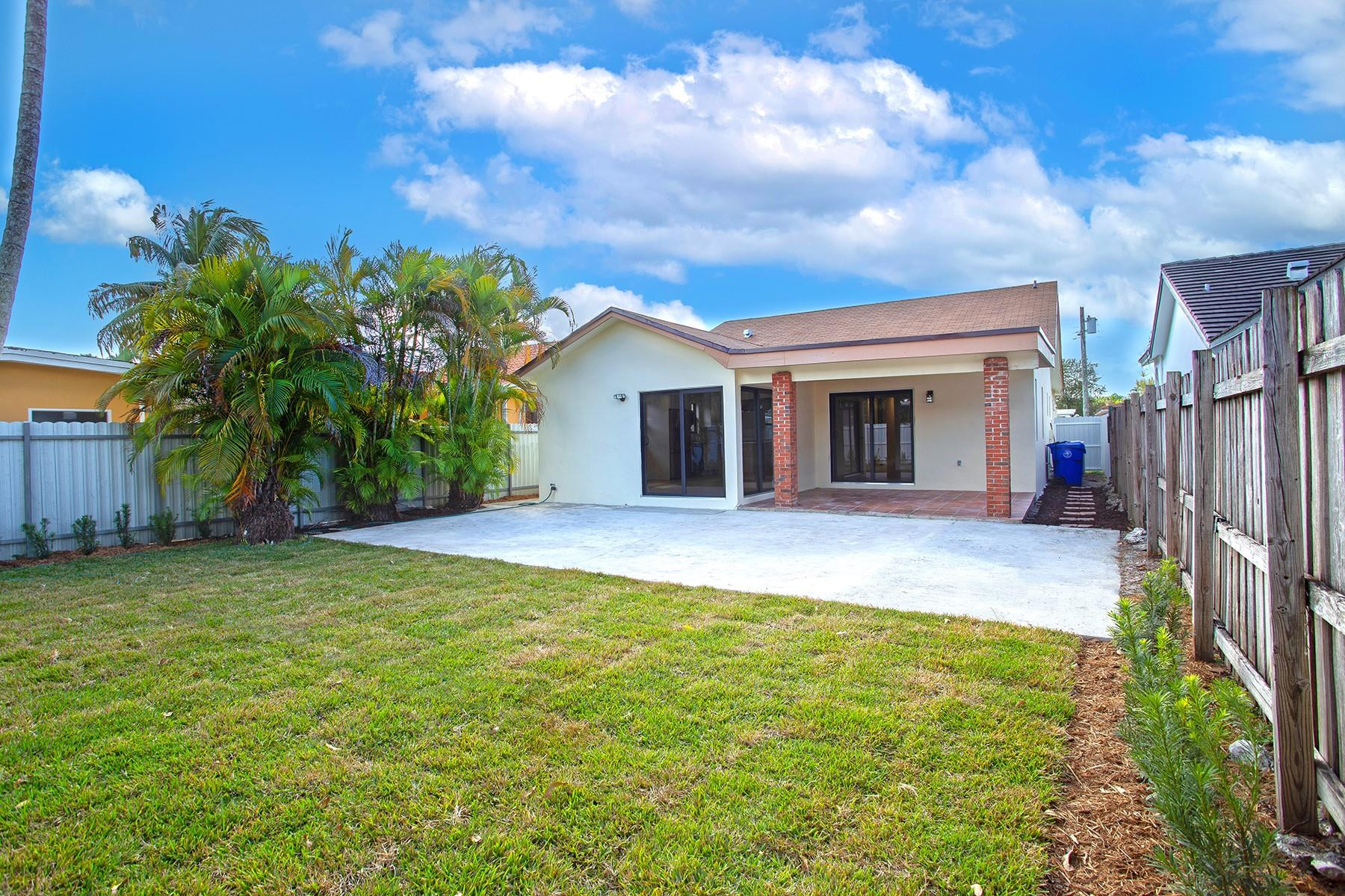 W FLAGLER PK - Residential Lease