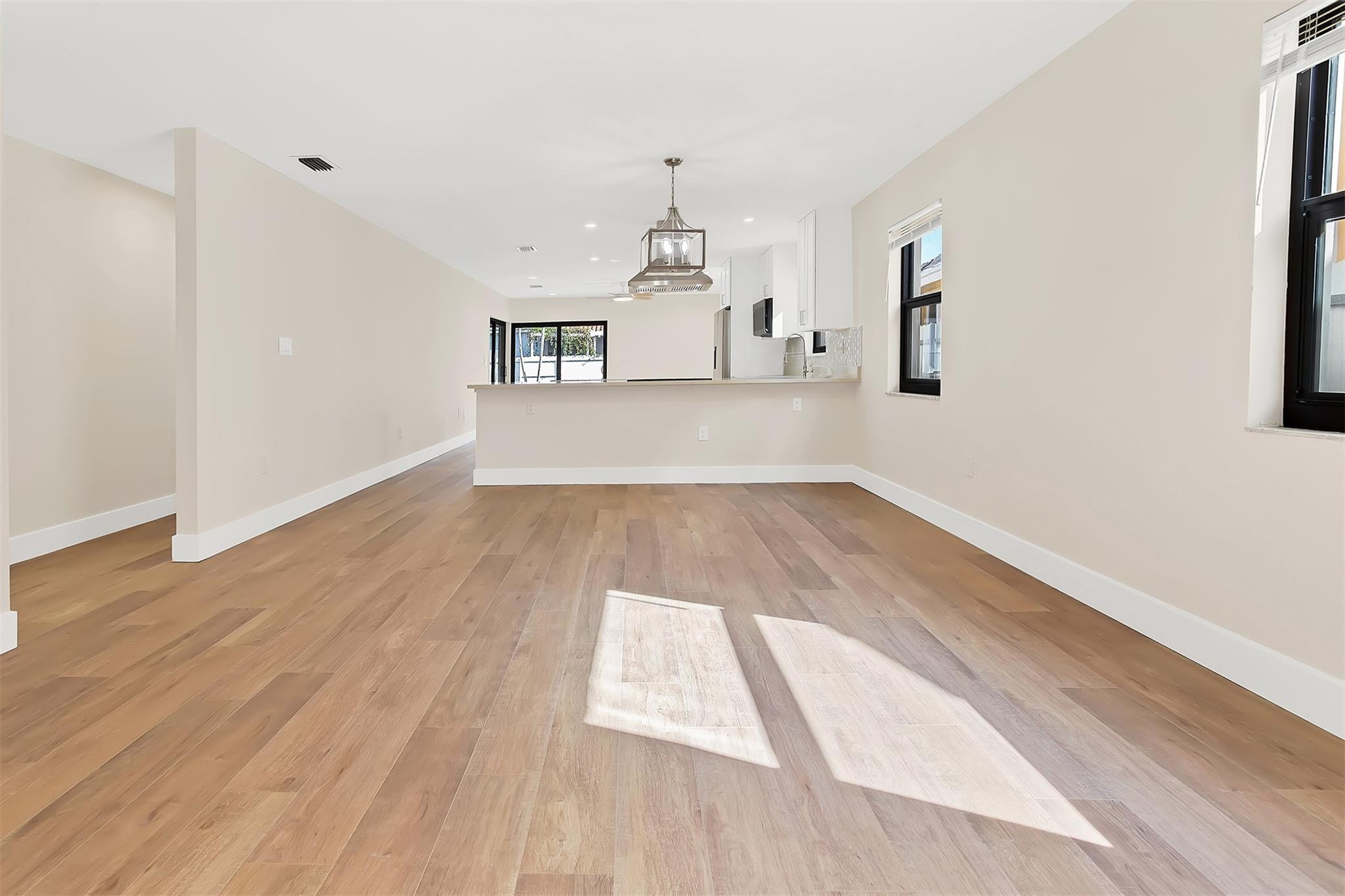 W FLAGLER PK - Residential Lease