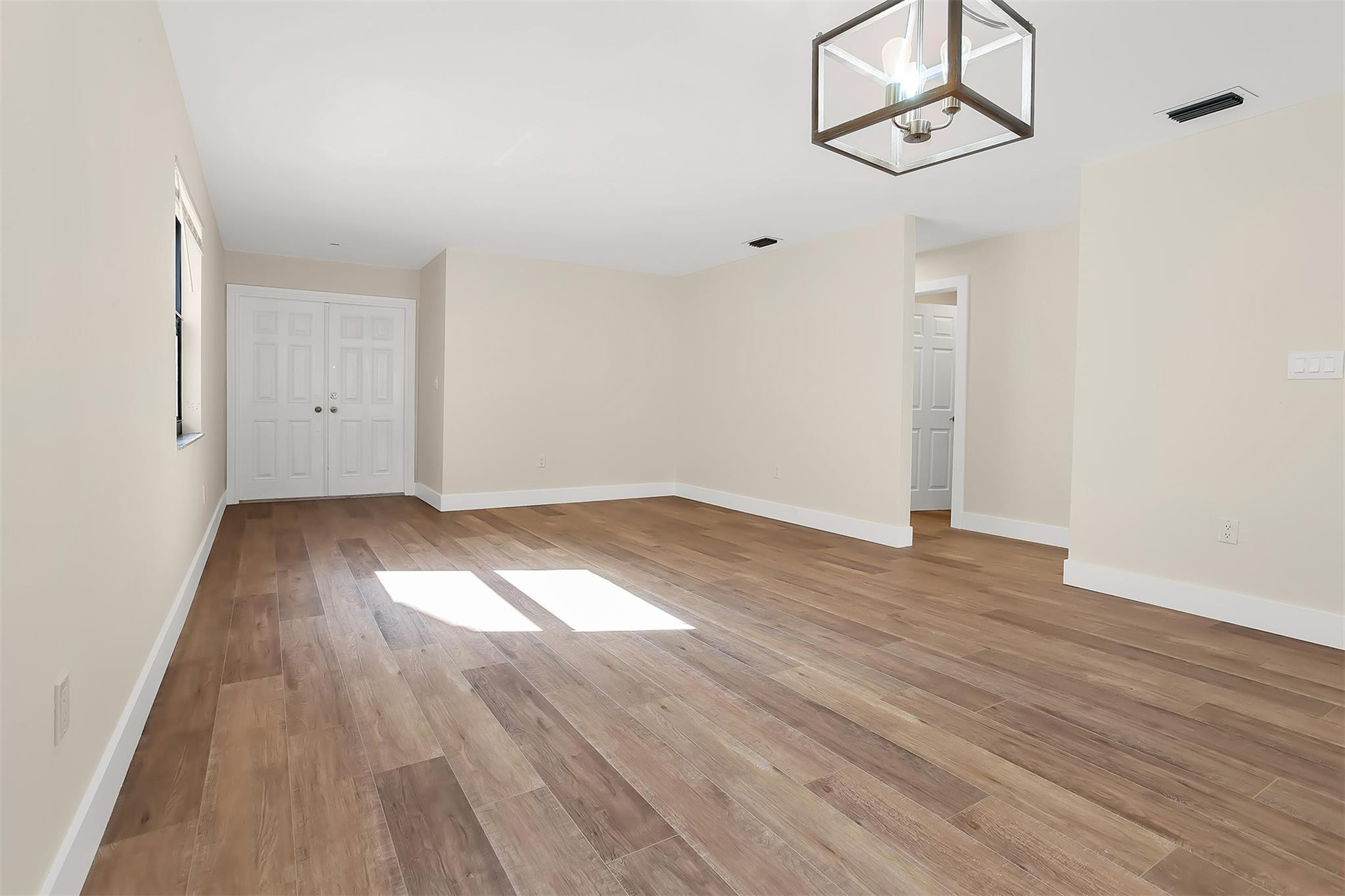 W FLAGLER PK - Residential Lease