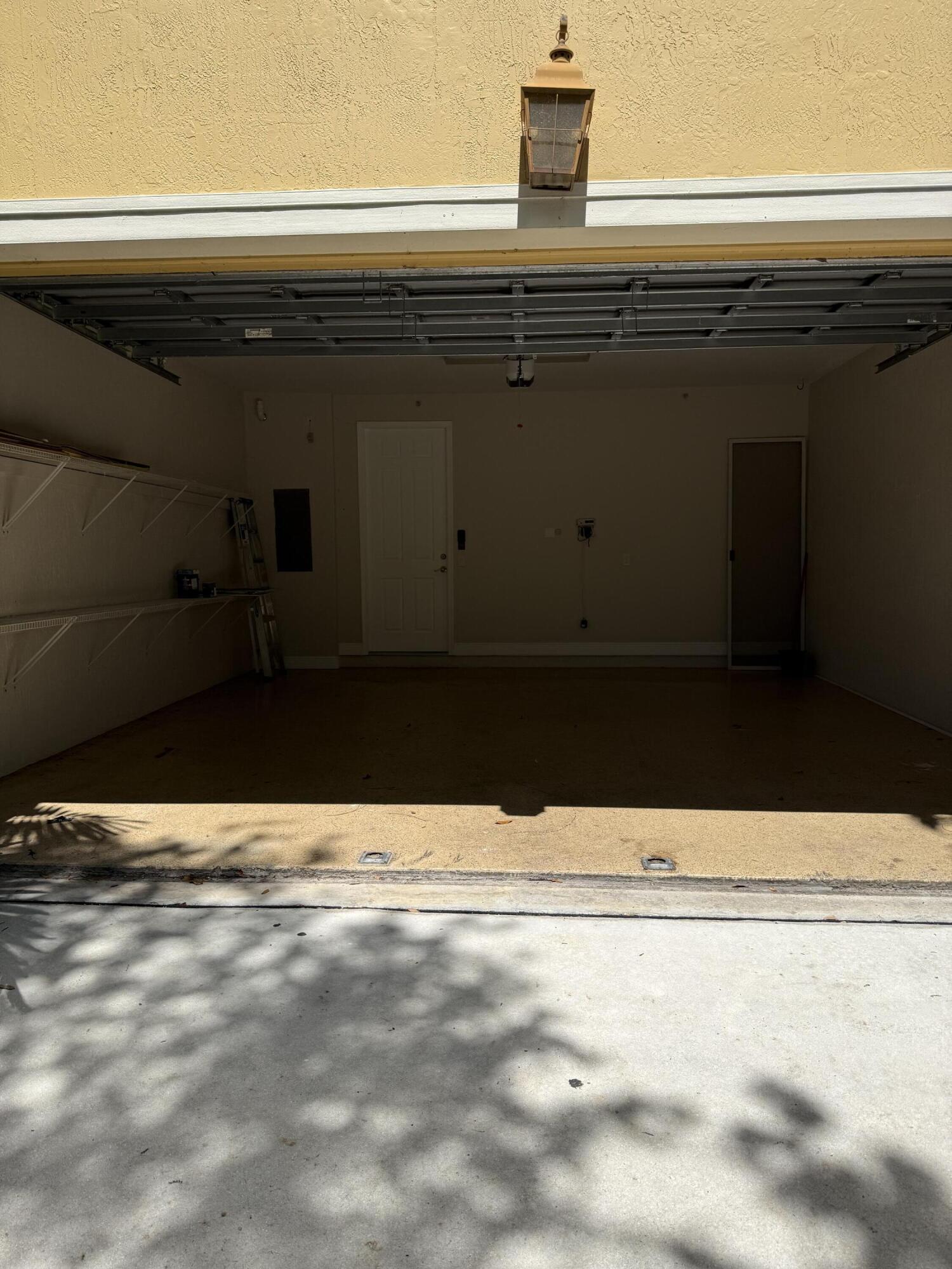 OSCEOLA WOODS - Residential Lease