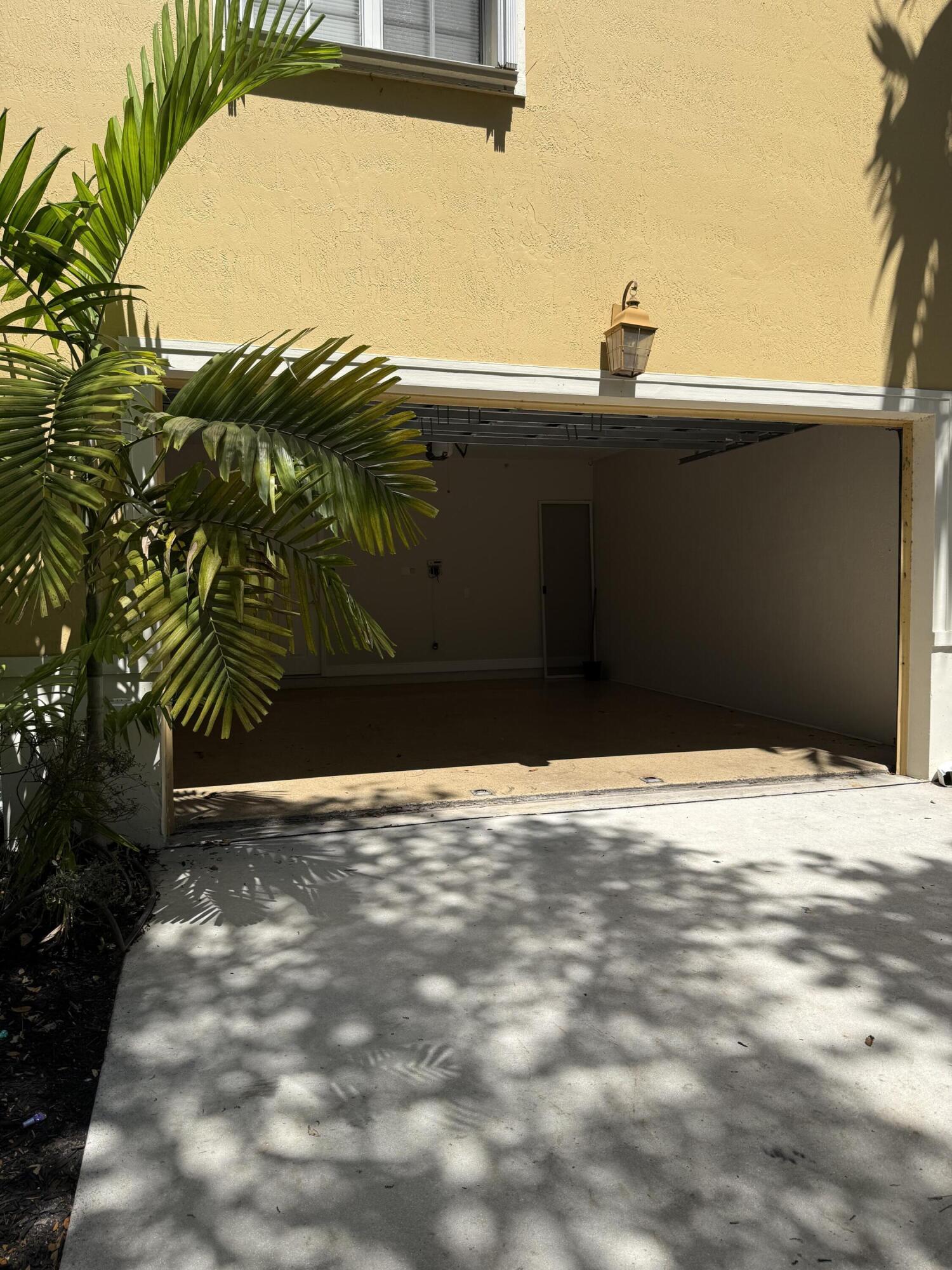 OSCEOLA WOODS - Residential Lease