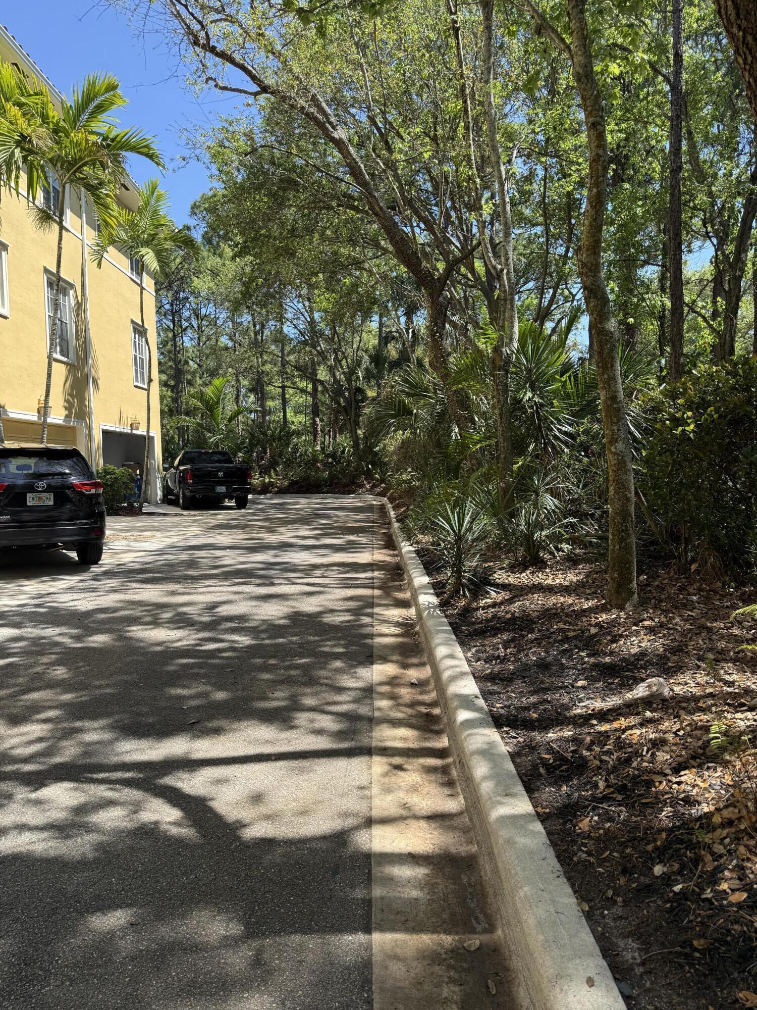 OSCEOLA WOODS - Residential Lease