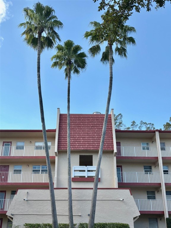 Oriole Golf & Tennis TWO - Residential