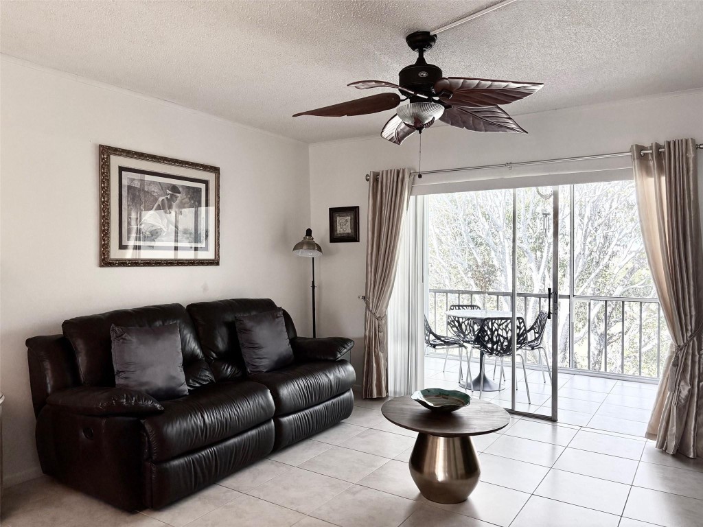 Oriole Golf & Tennis TWO - Residential