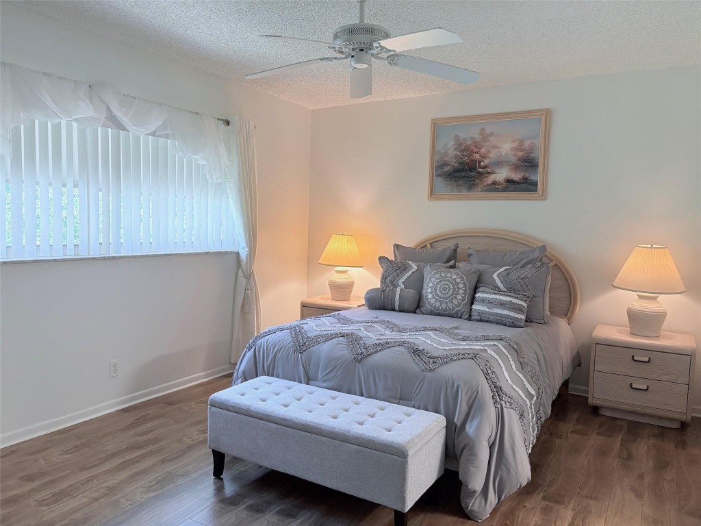 Oriole Golf & Tennis TWO - Residential