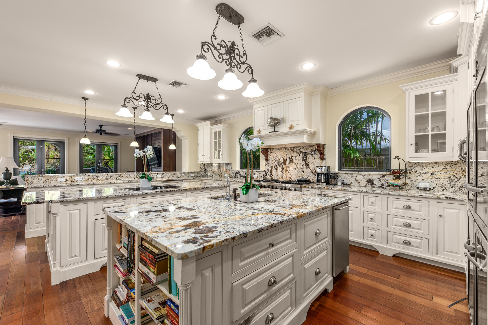 JUPITER INLET BEACH COLONY - Residential