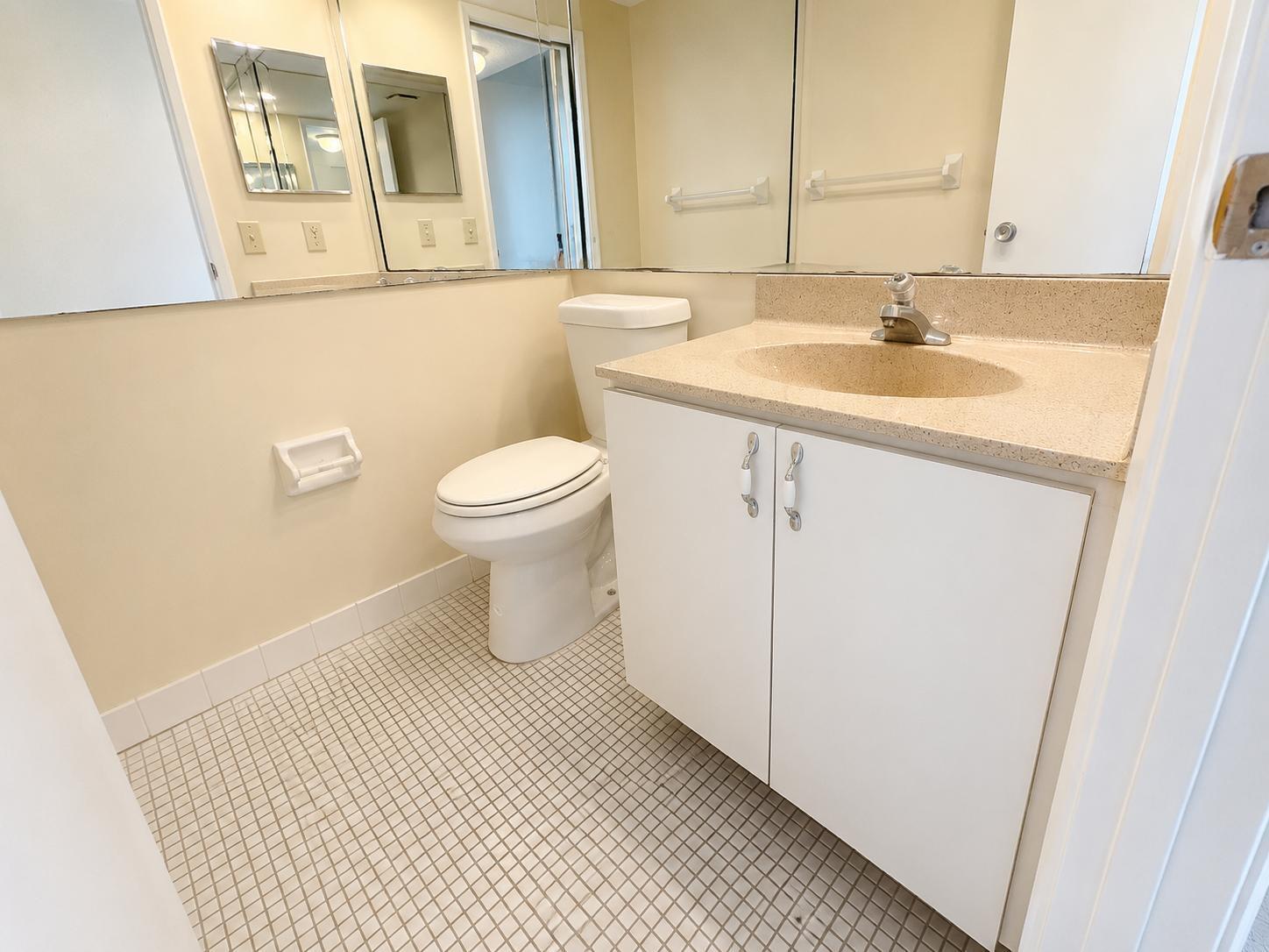 NO 113 PALM-AIRE COUNTRY CLUB - Residential