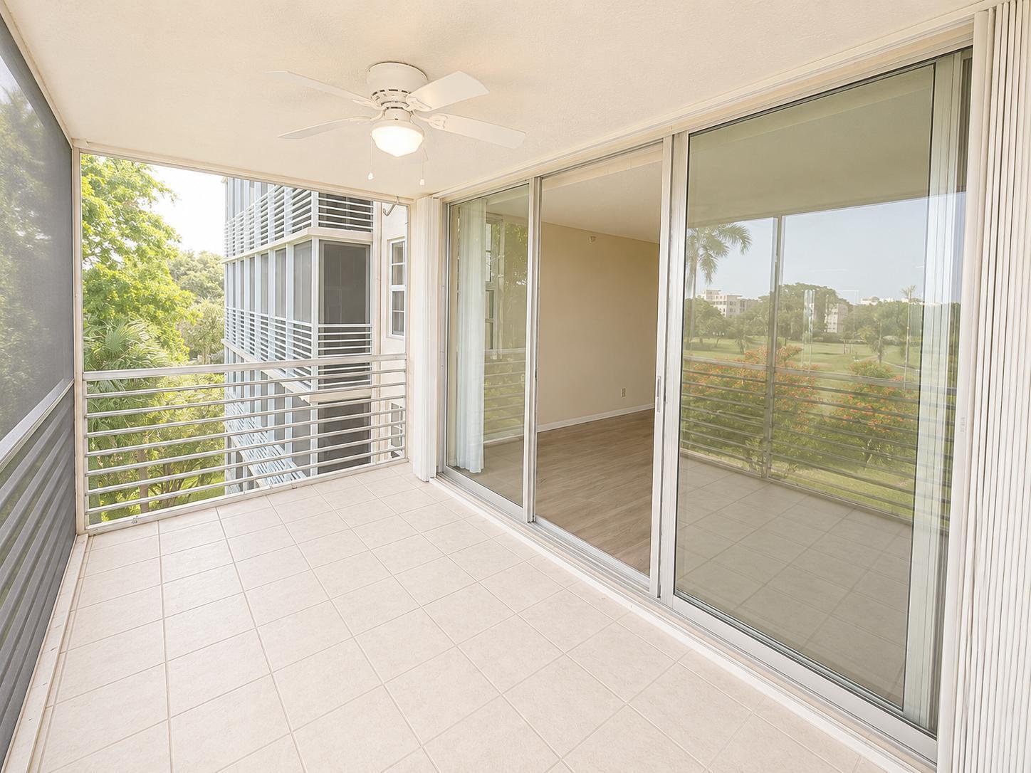 NO 113 PALM-AIRE COUNTRY CLUB - Residential
