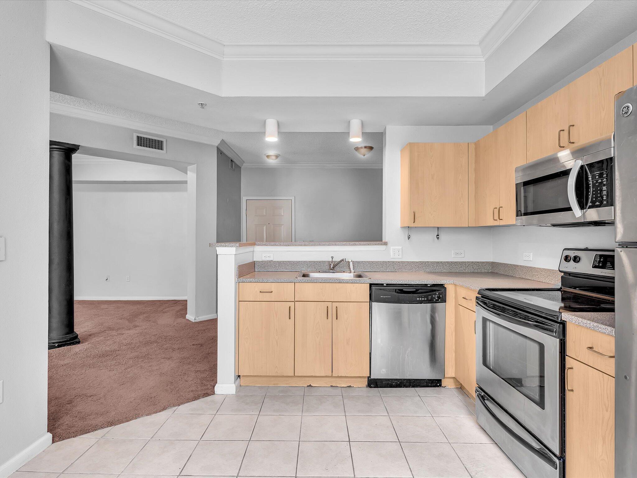 SOLE AT FORT LAUDERDALE CONDO - Residential