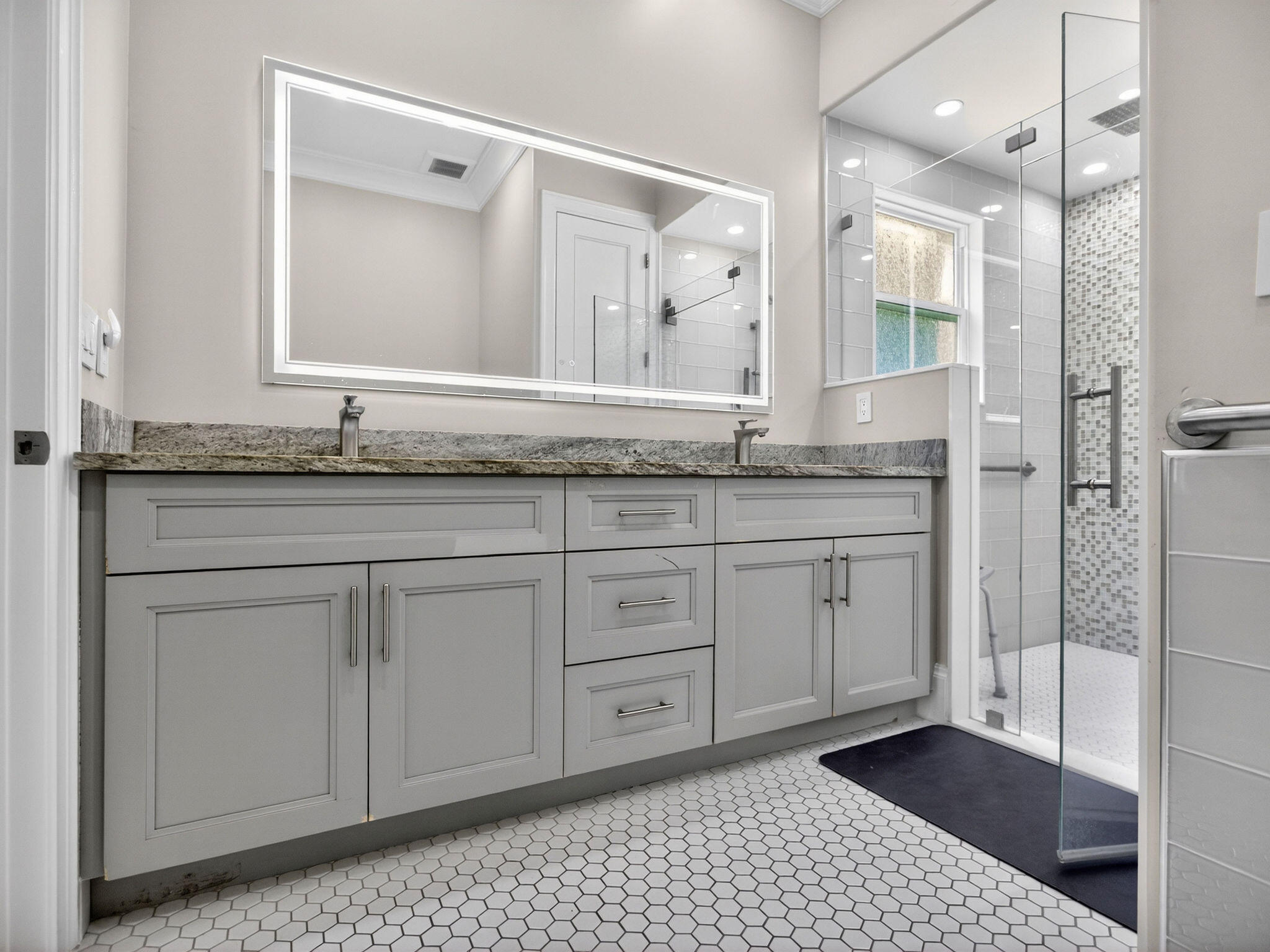 Pine Tree Estates - Residential