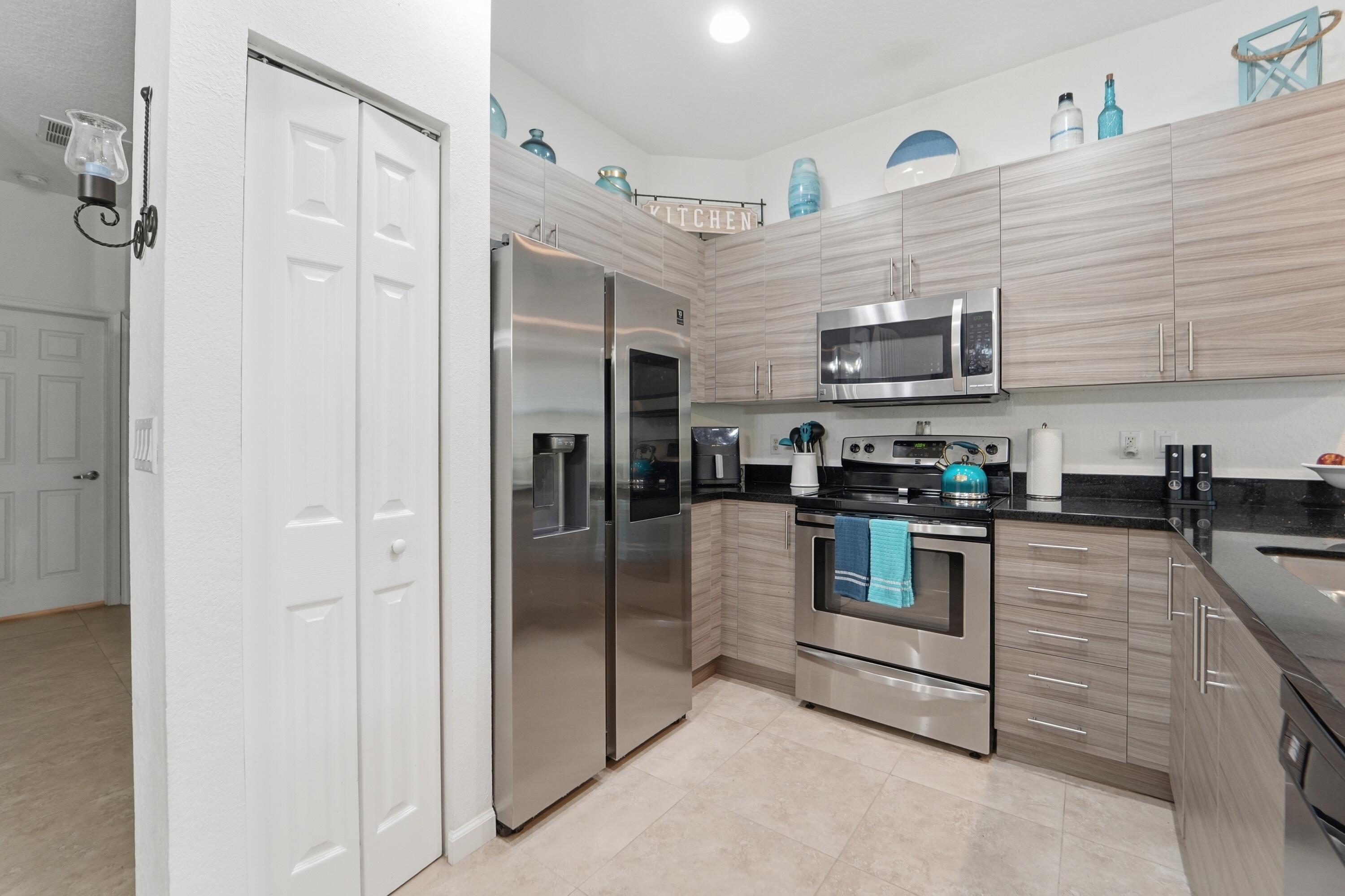 HERITAGE ENCLAVE - Residential