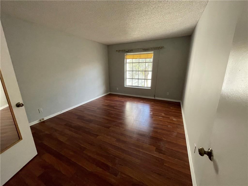 IMPERIAL POINT COLONNADES CONDO - Residential Lease