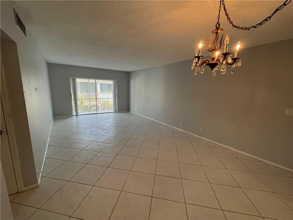 IMPERIAL POINT COLONNADES CONDO - Residential Lease