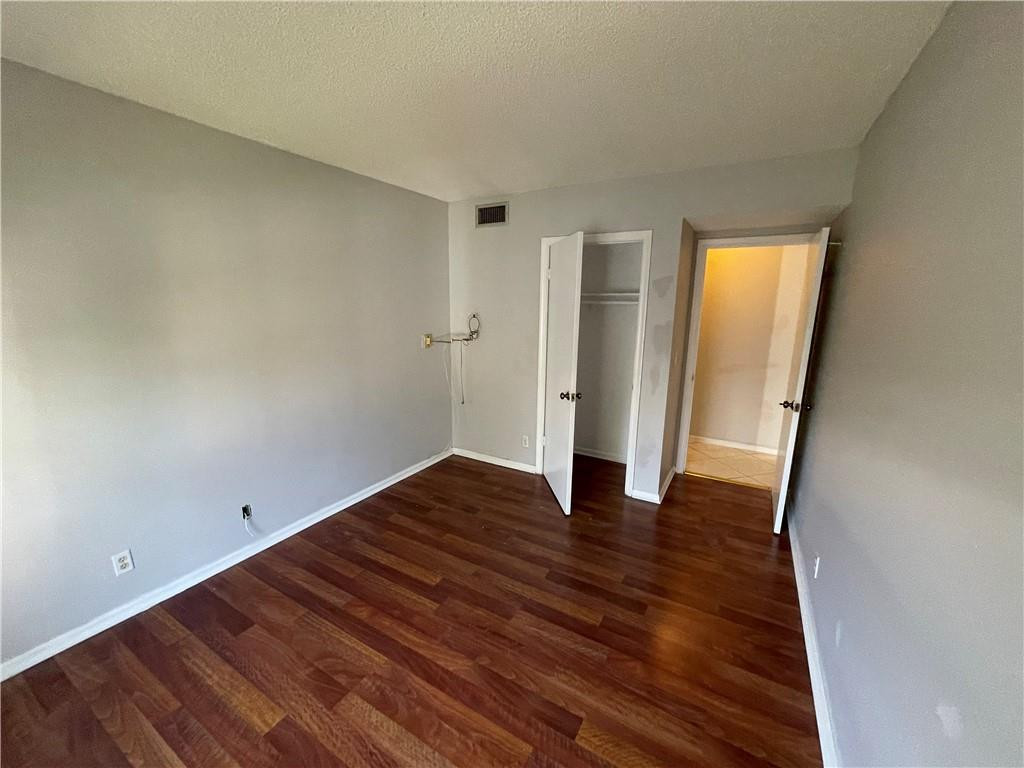 IMPERIAL POINT COLONNADES CONDO - Residential Lease