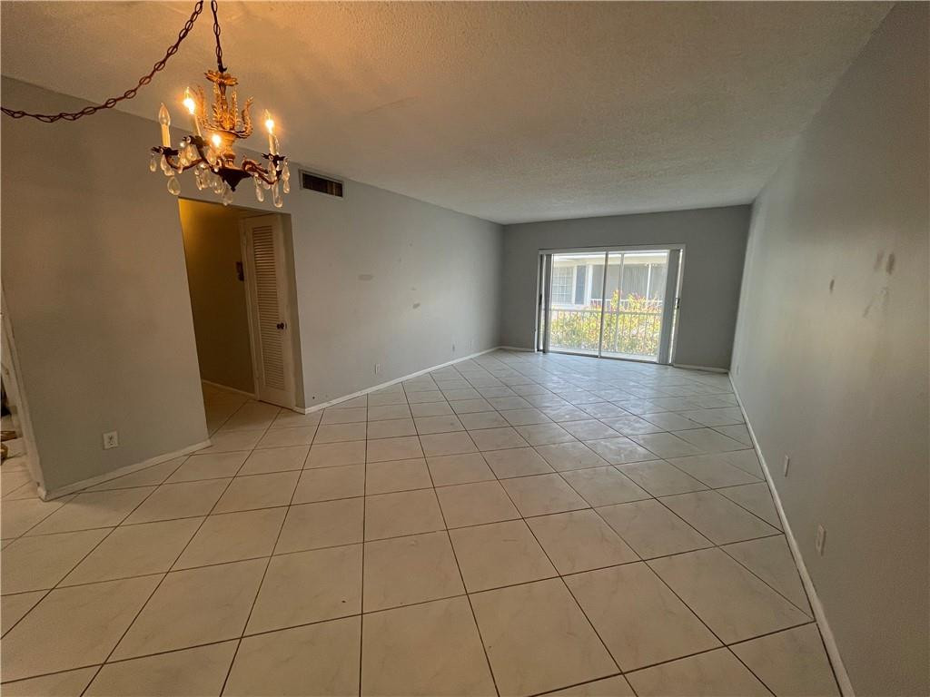 IMPERIAL POINT COLONNADES CONDO - Residential Lease