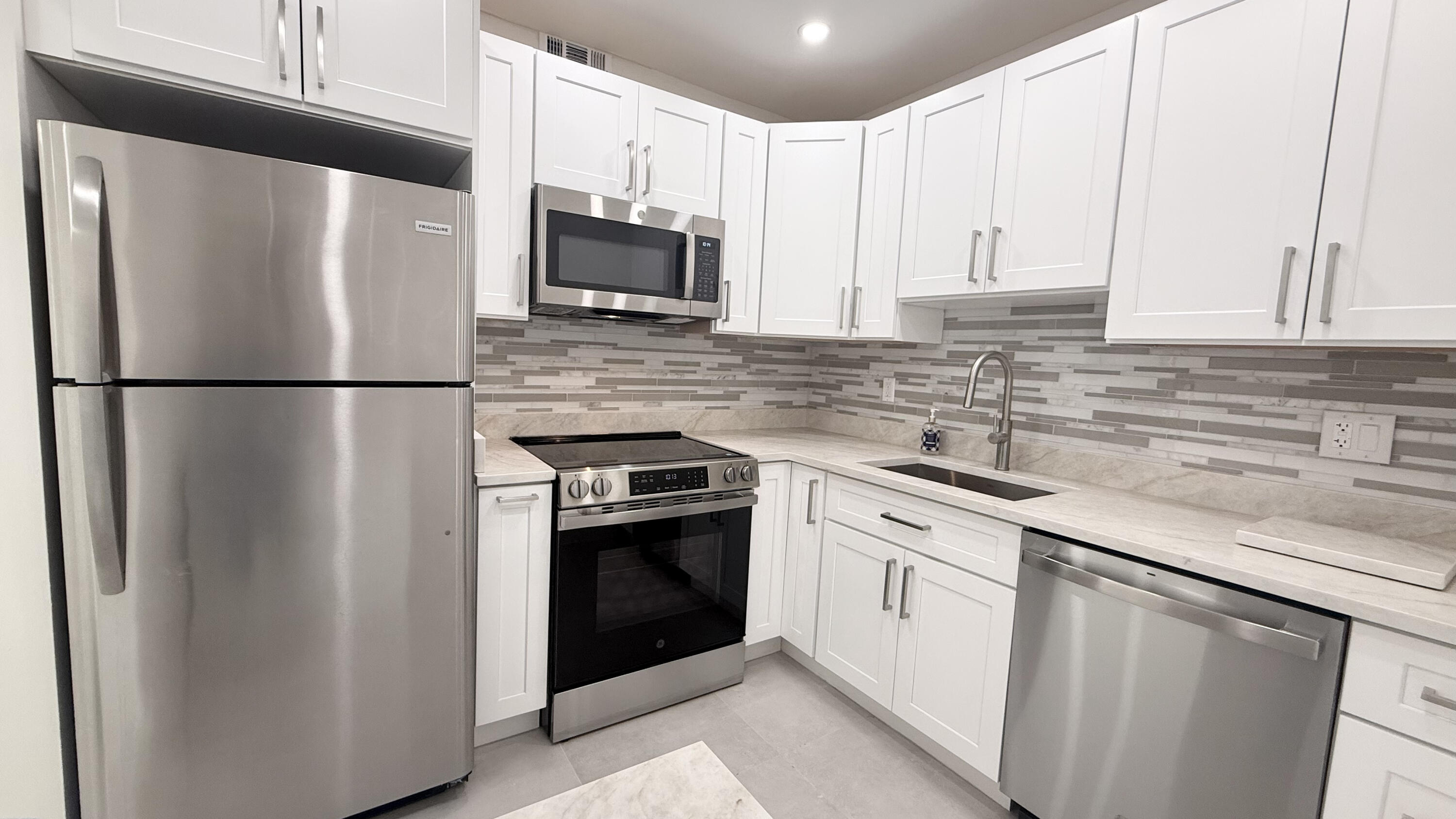MARGATE VILLAGE PHASE I CONDO - Residential Lease